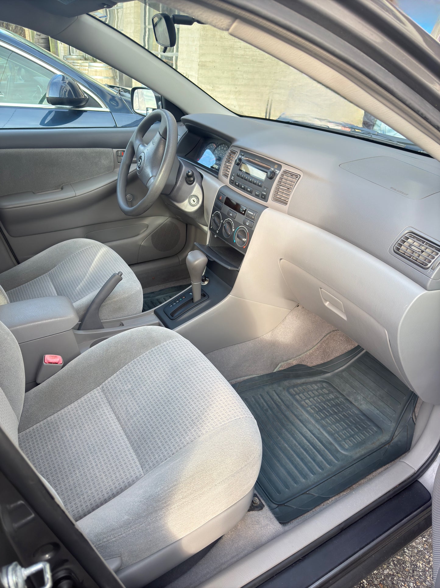 2005 TOYOTA COROLLA CE