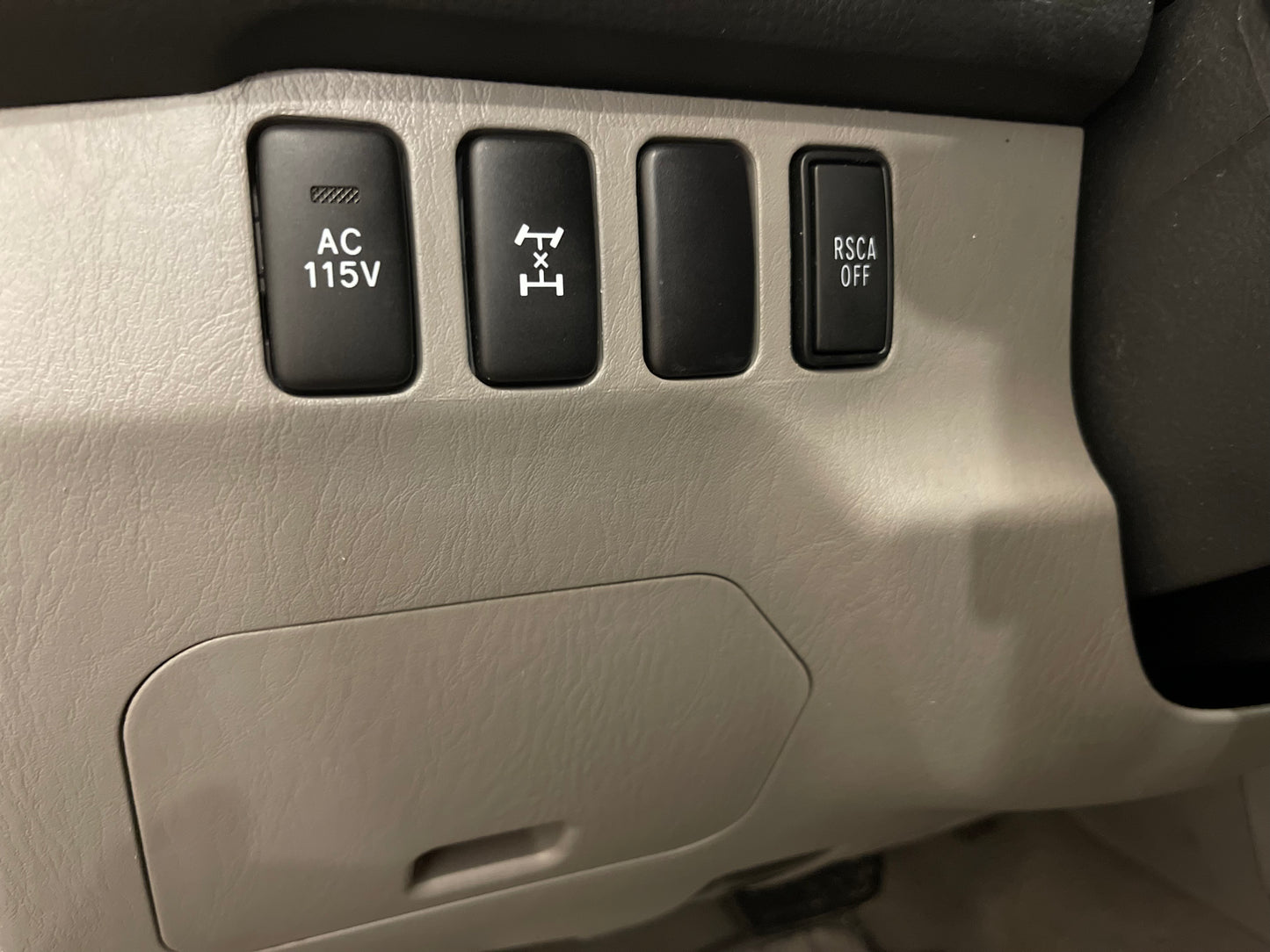 2004 Toyota 4Runner Limited V8