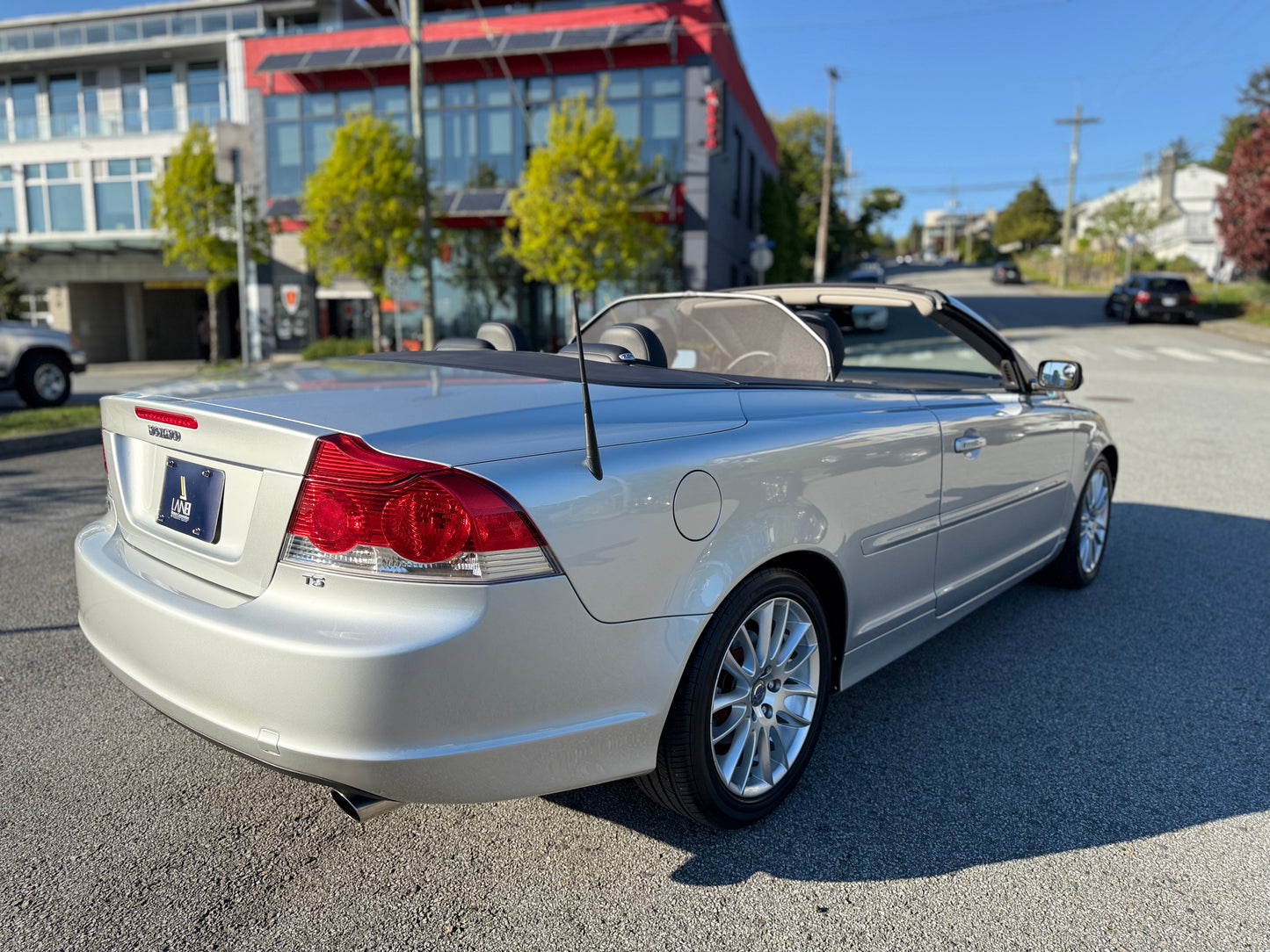 2007 Volvo C70 T5