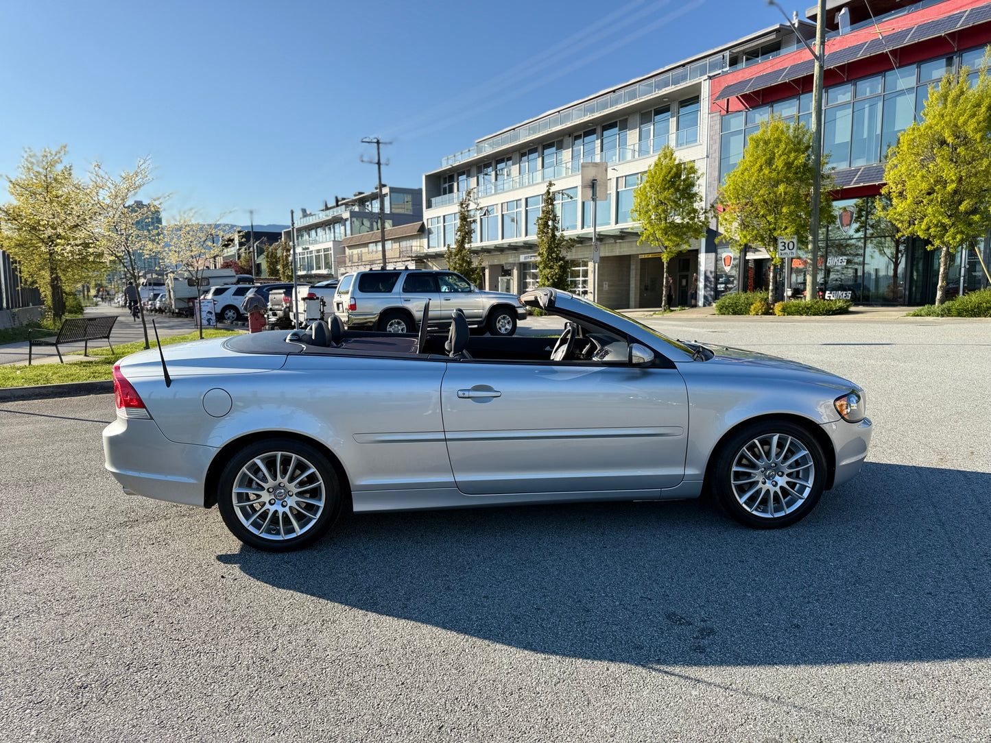 2007 Volvo C70 T5