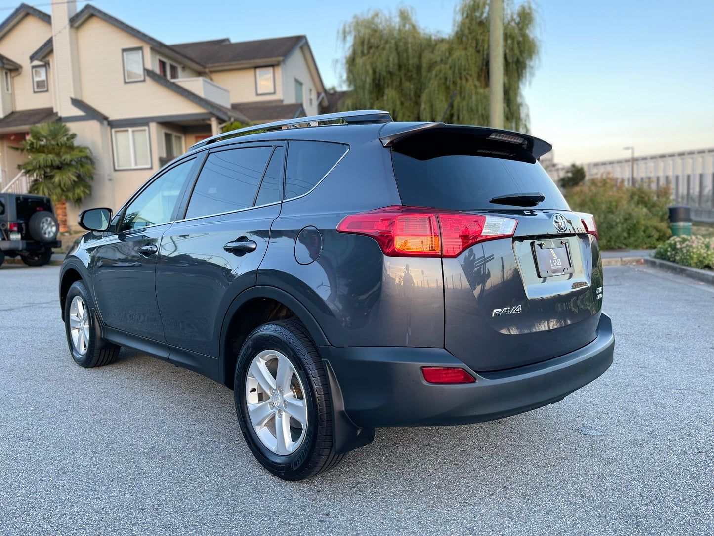 2014 Toyota RAV4 XLE AWD