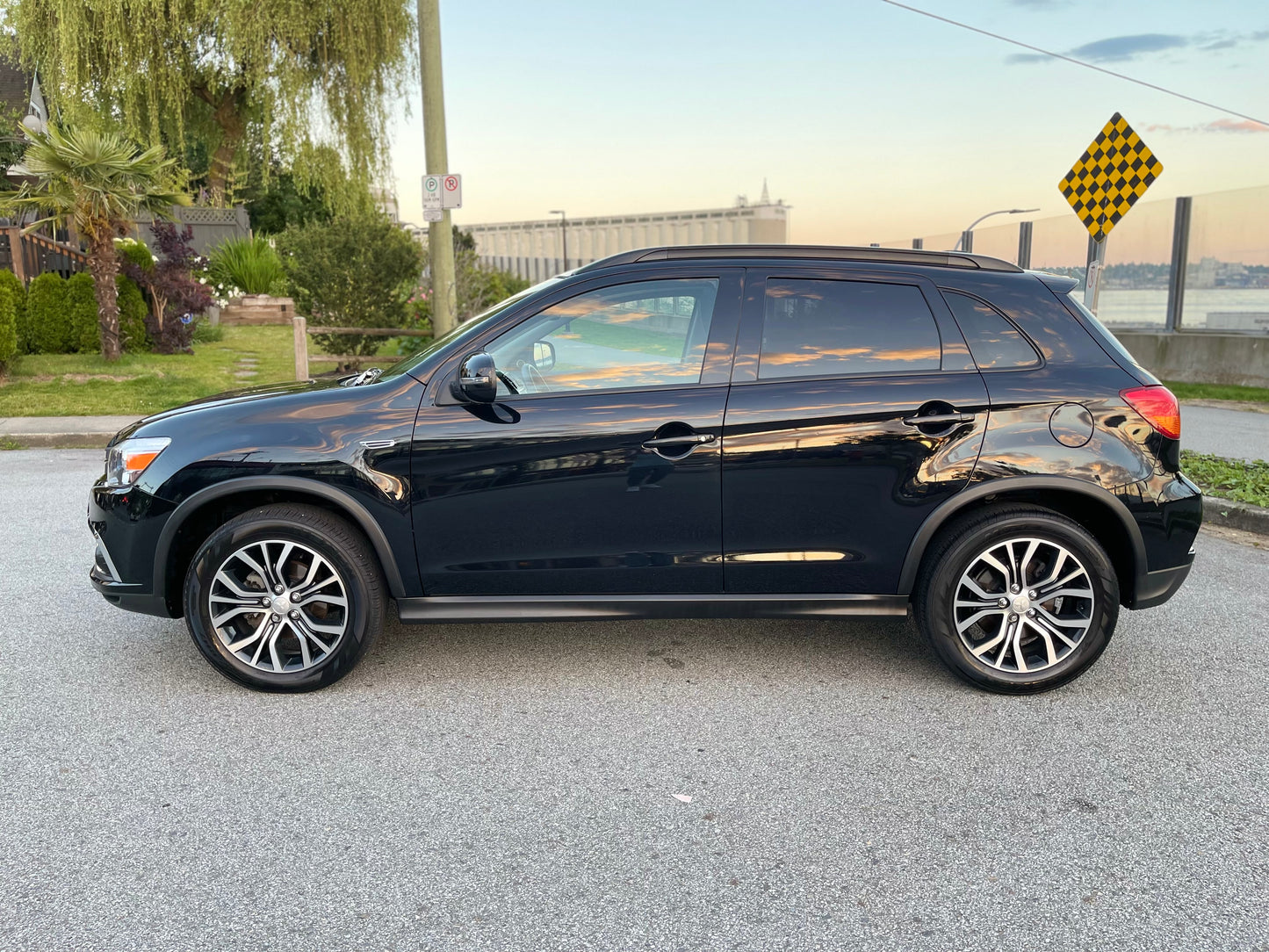 2018 Mitsubishi RVR GT