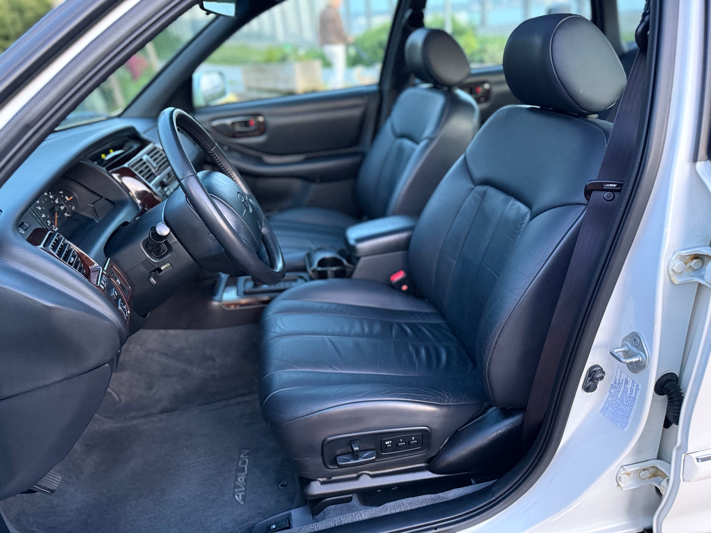 1998 Toyota Avalon XLS