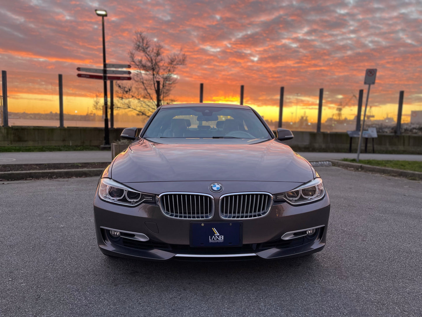 2012 BMW 335i Modern Edition
