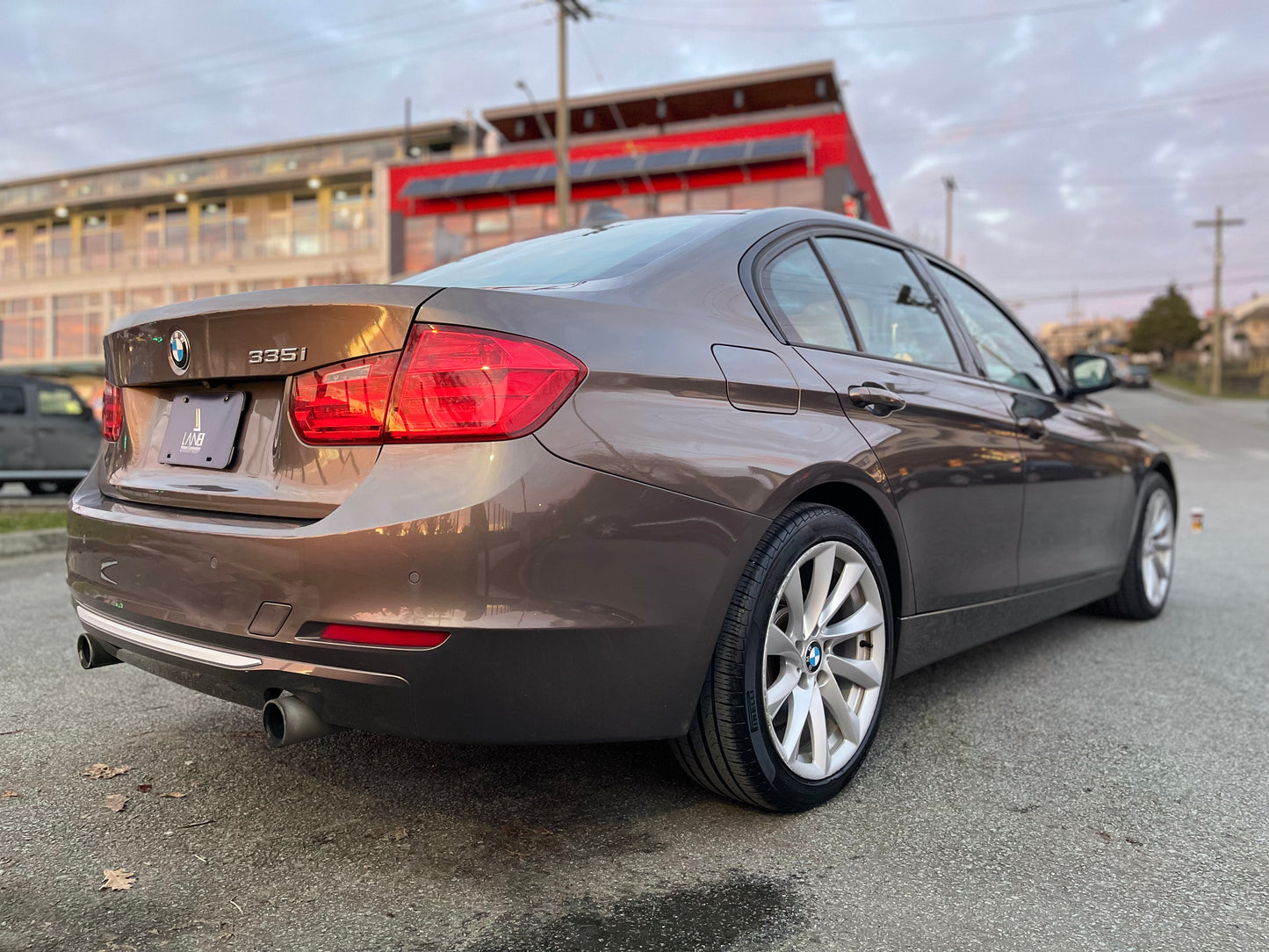2012 BMW 335i Modern Edition