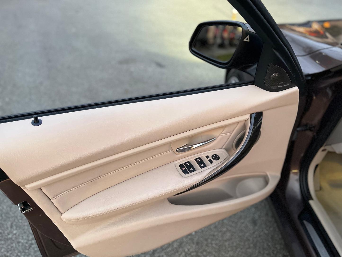 2012 BMW 335i Modern Edition