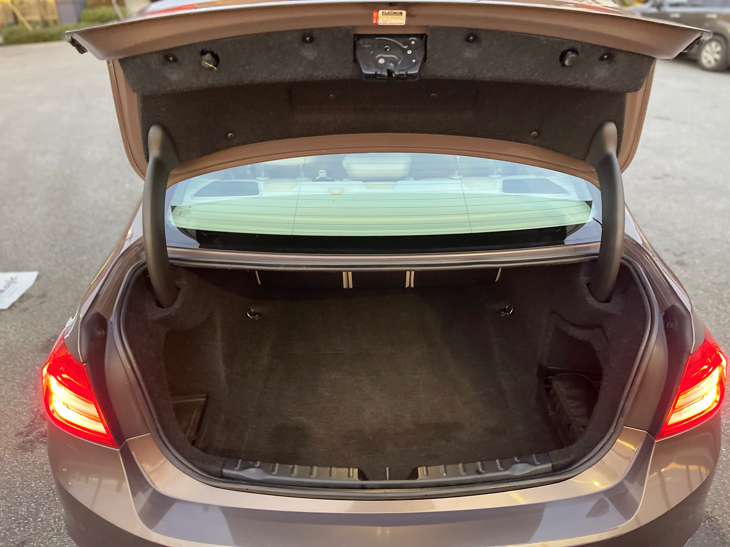 2012 BMW 335i Modern Edition