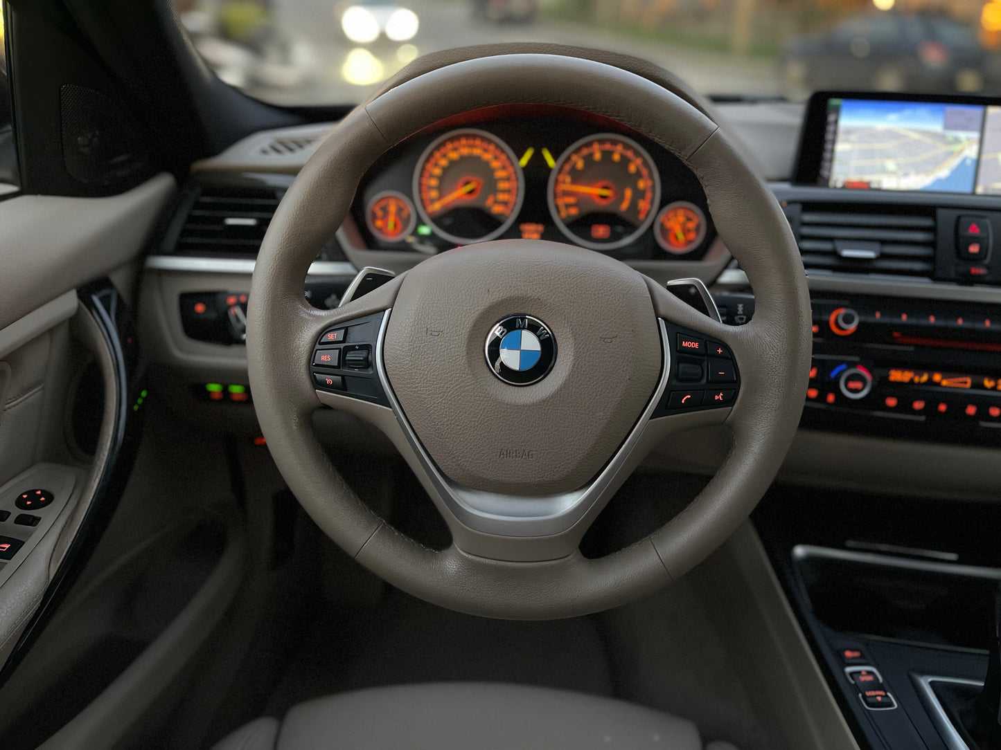 2012 BMW 335i Modern Edition