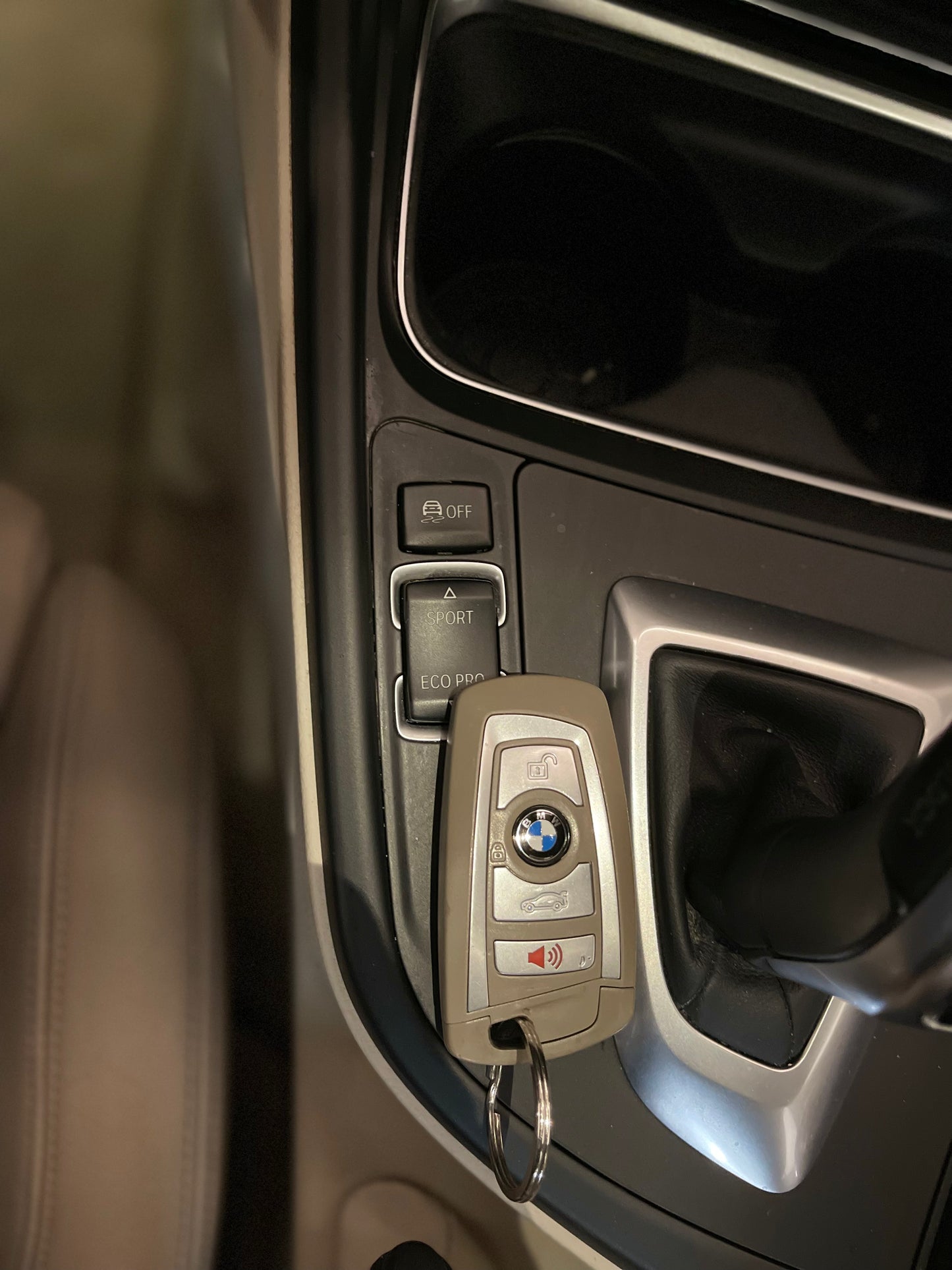 2012 BMW 335i Modern Edition