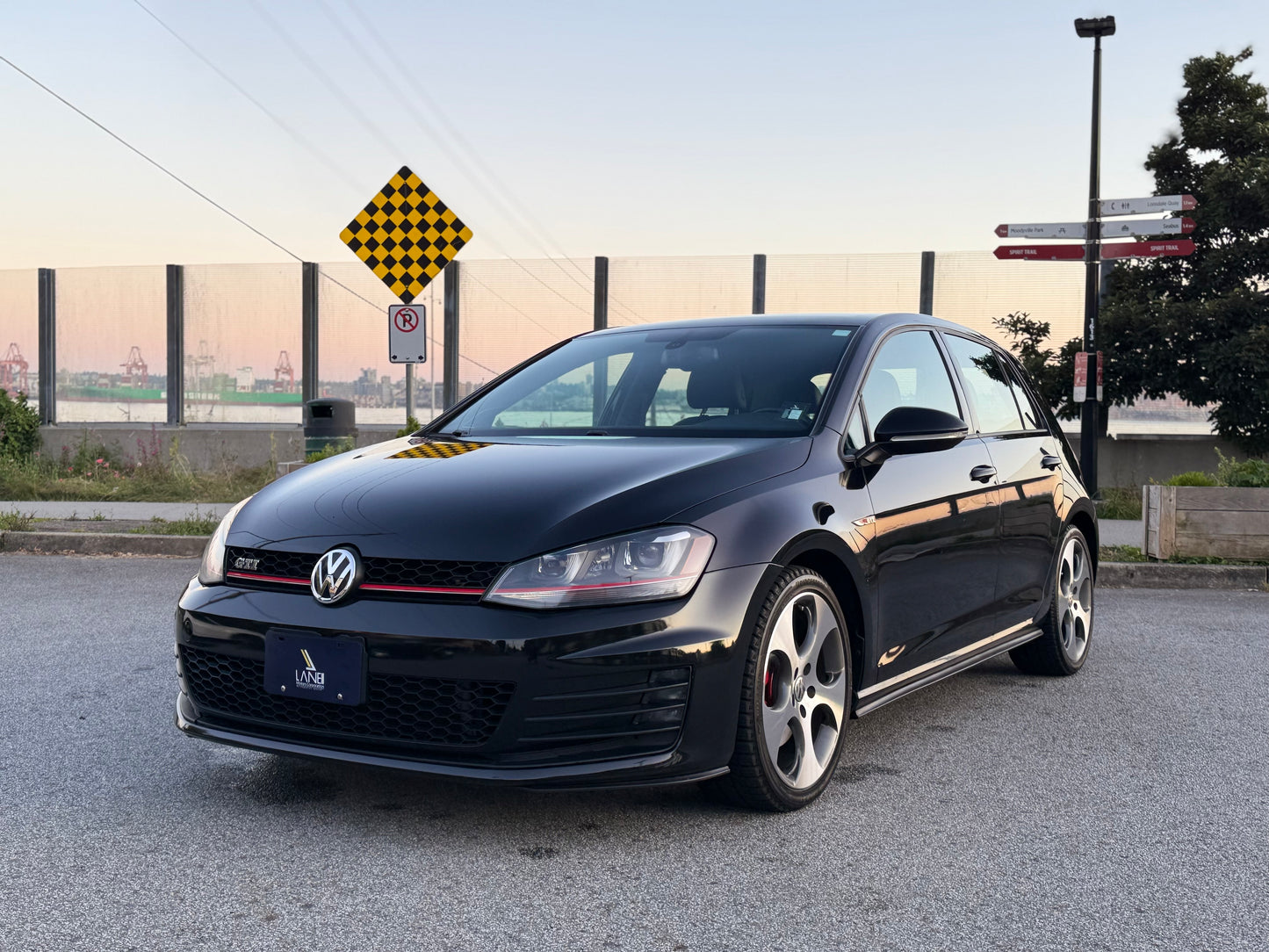 2015 Volkswagen Golf GTI Autobahn Edition