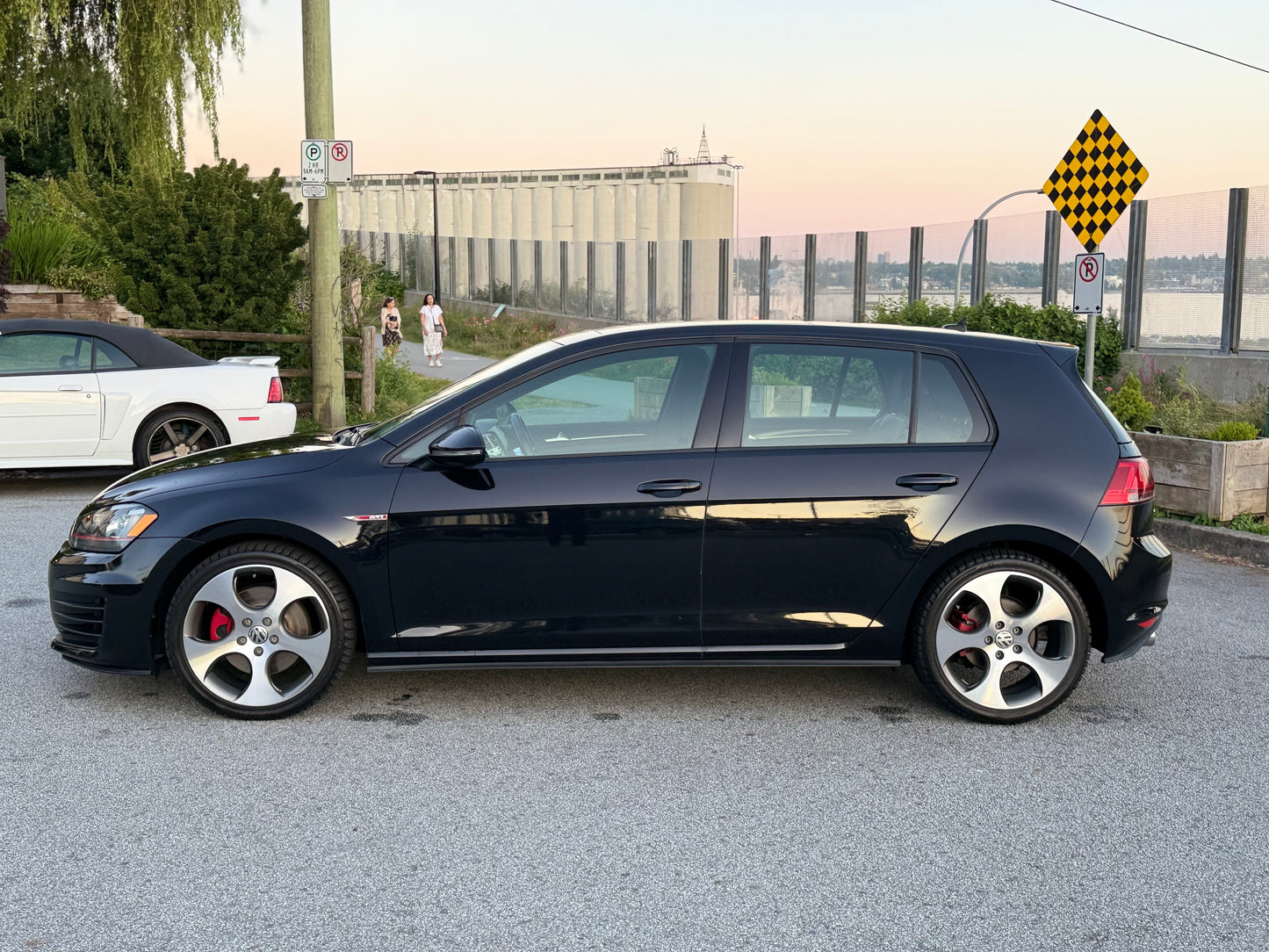 2015 Volkswagen Golf GTI Autobahn Edition