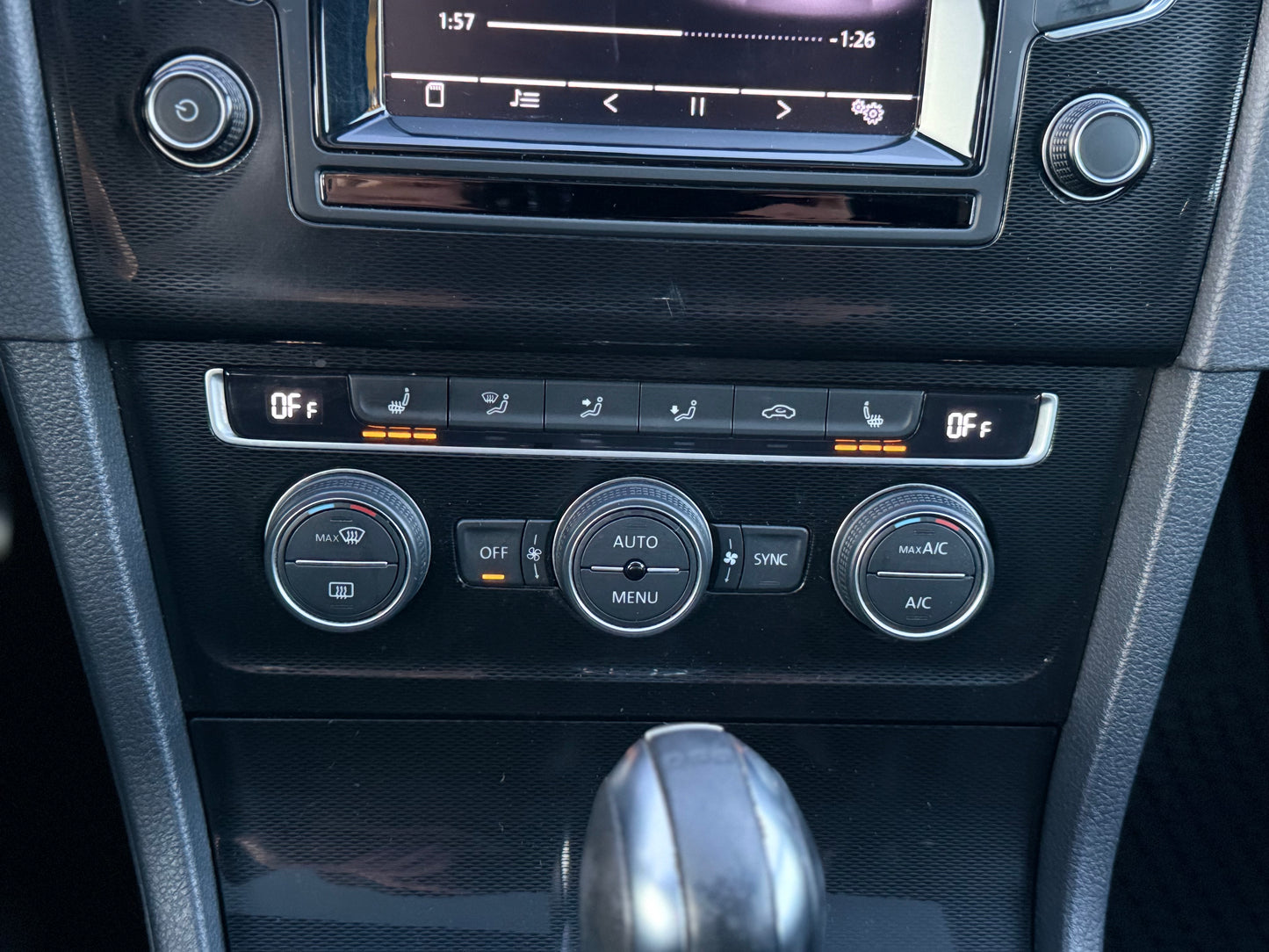 2015 Volkswagen Golf GTI Autobahn Edition