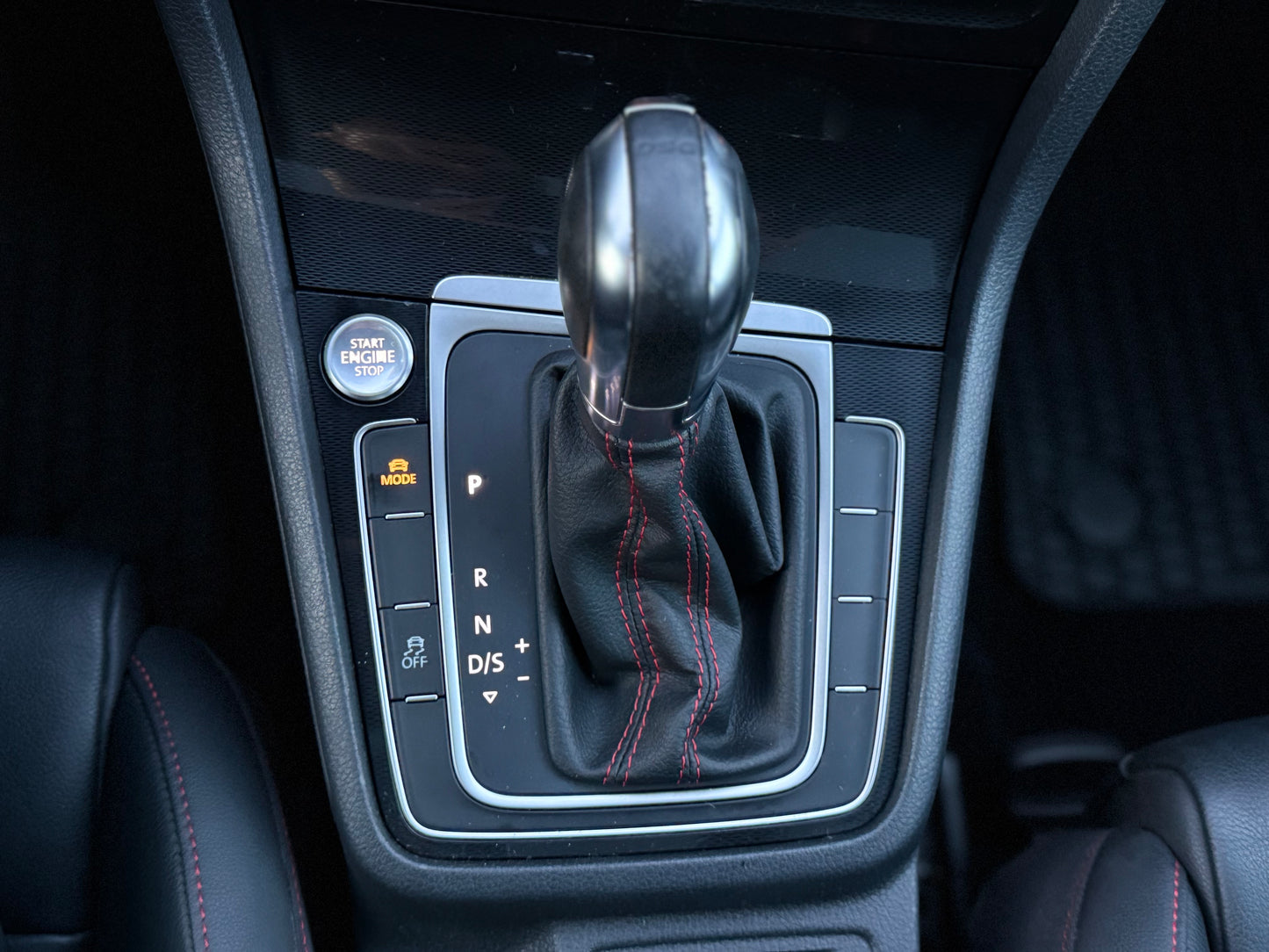 2015 Volkswagen Golf GTI Autobahn Edition