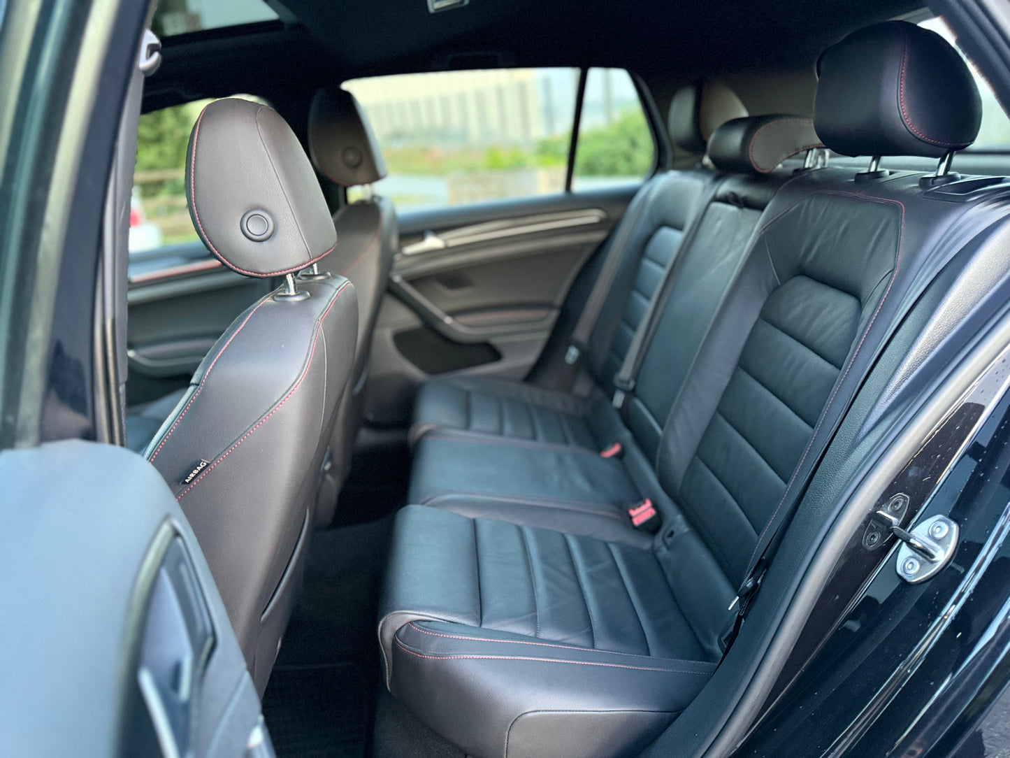 2015 Volkswagen Golf GTI Autobahn Edition