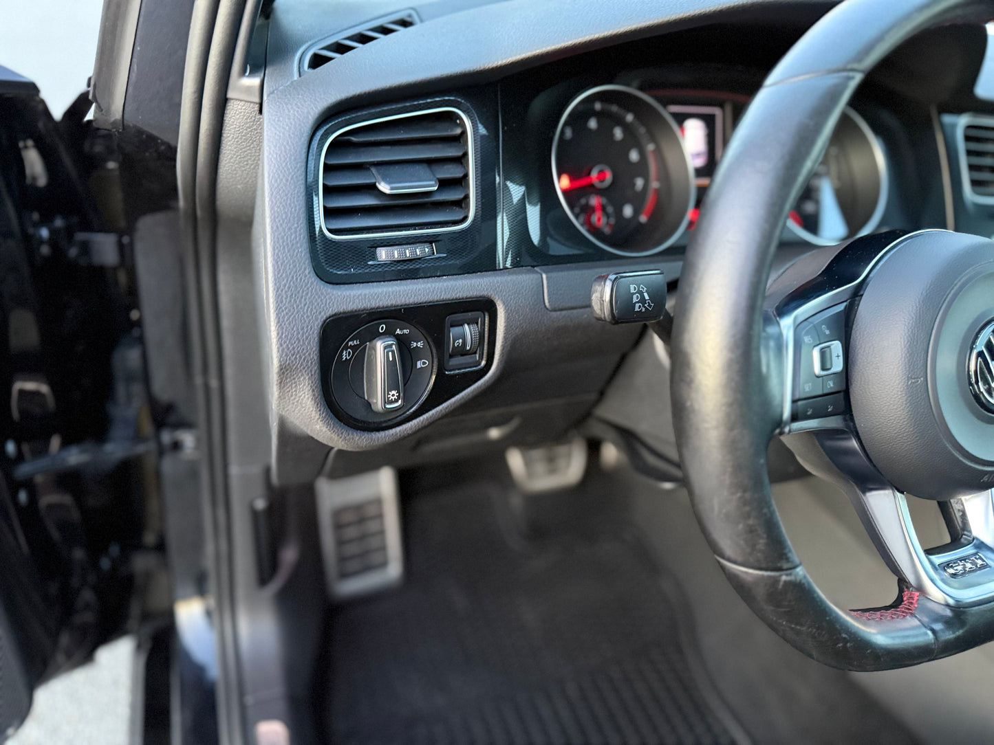 2015 Volkswagen Golf GTI Autobahn Edition