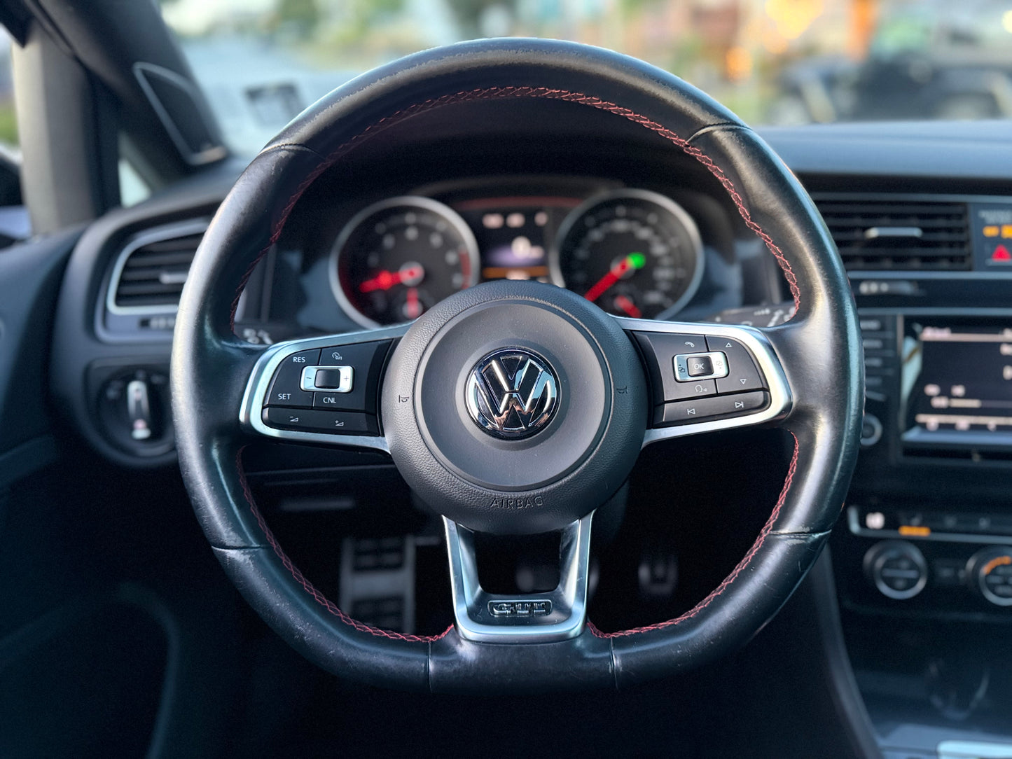 2015 Volkswagen Golf GTI Autobahn Edition