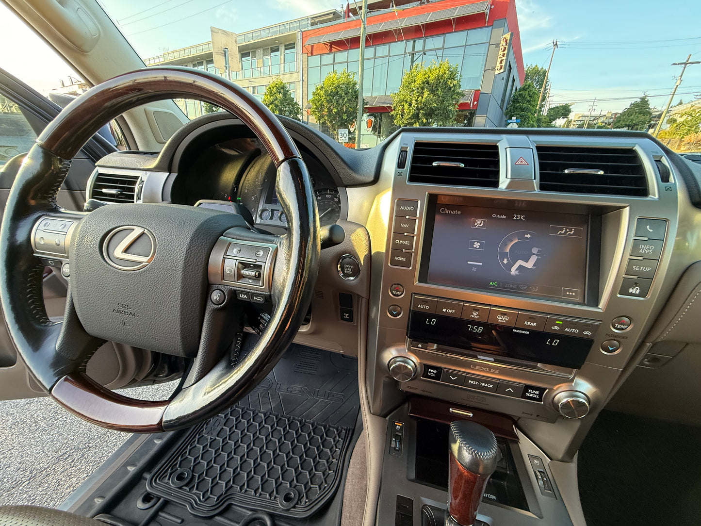 2016 Lexus GX 460 Luxury