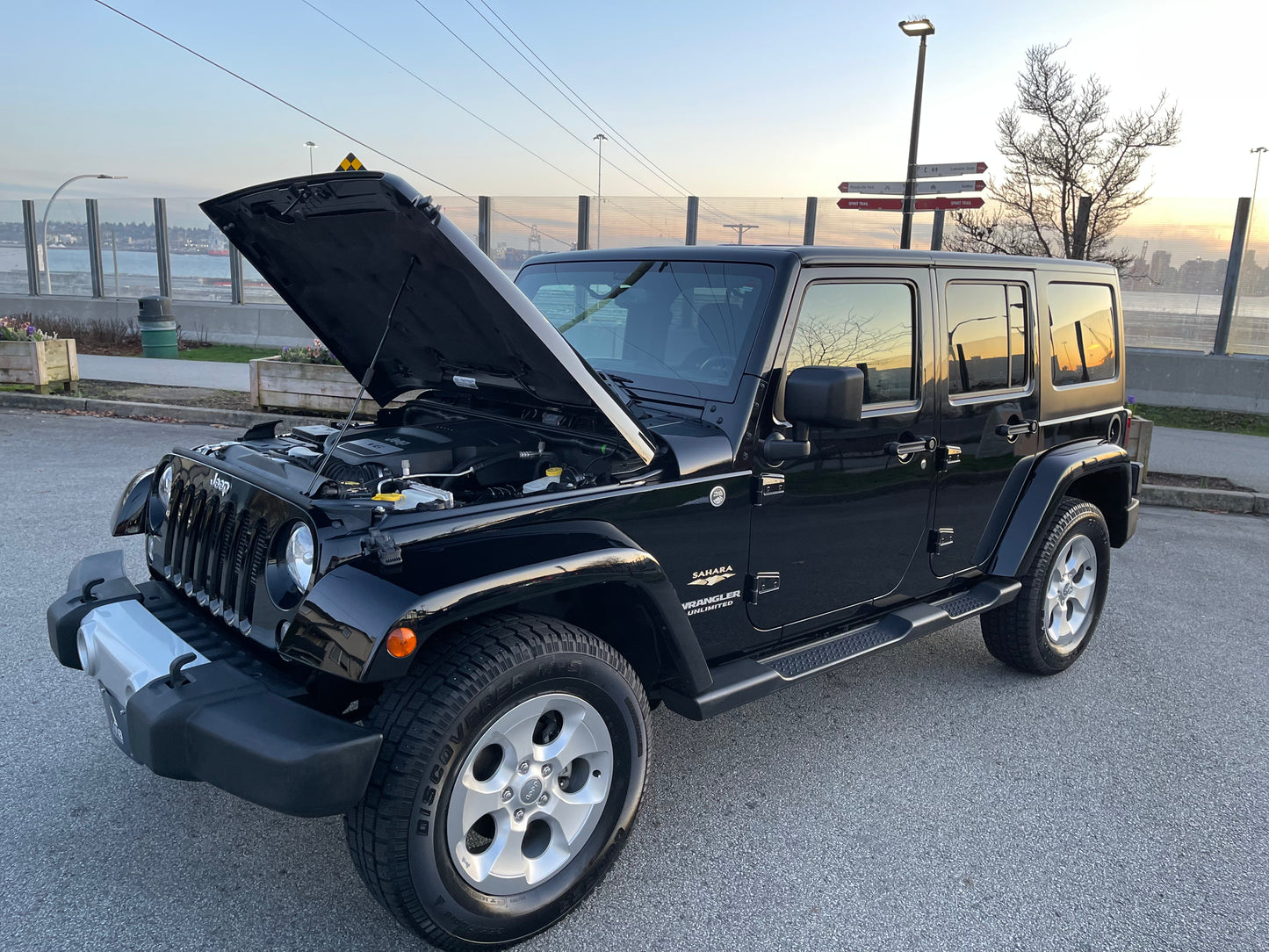 2015 JEEP WRANGLER UNLIMITED SAHARA
