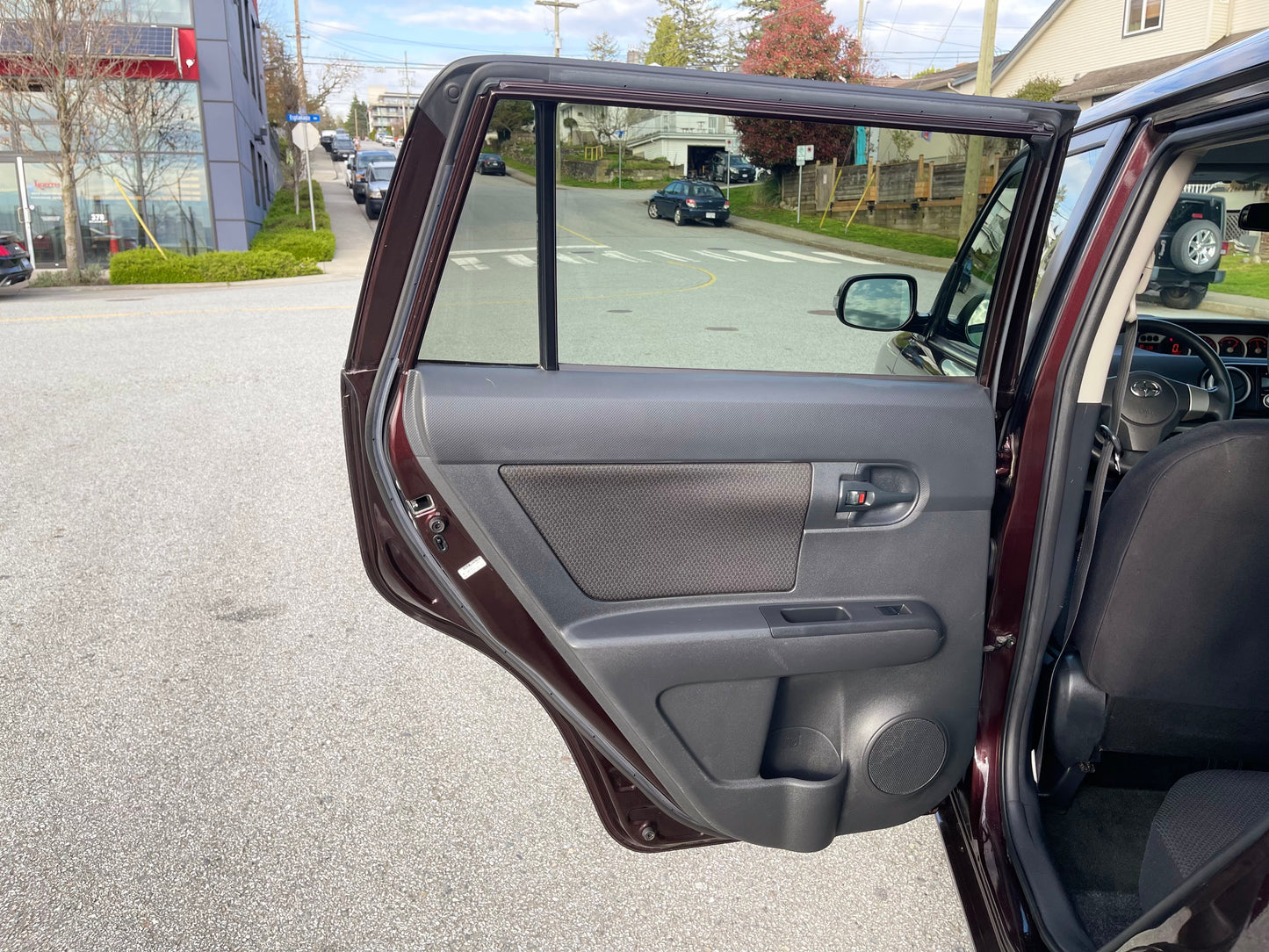 2009 TOYOTA SCION XB