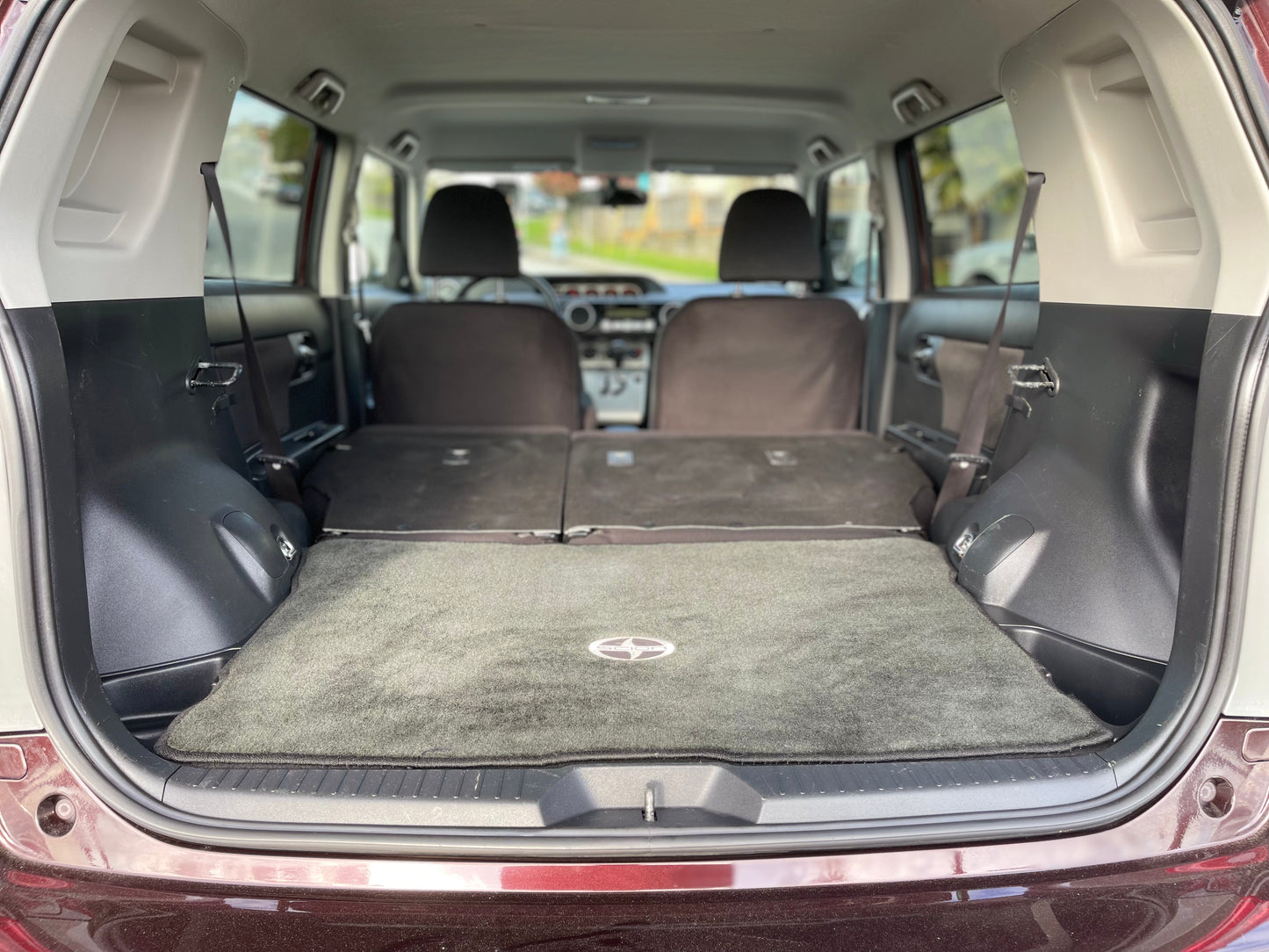 2009 TOYOTA SCION XB