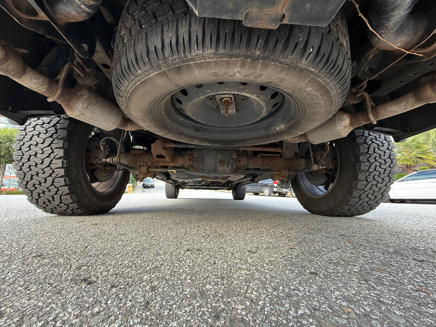 2016 RAM 1500 Limited 4WD Crew Cab 140.5"