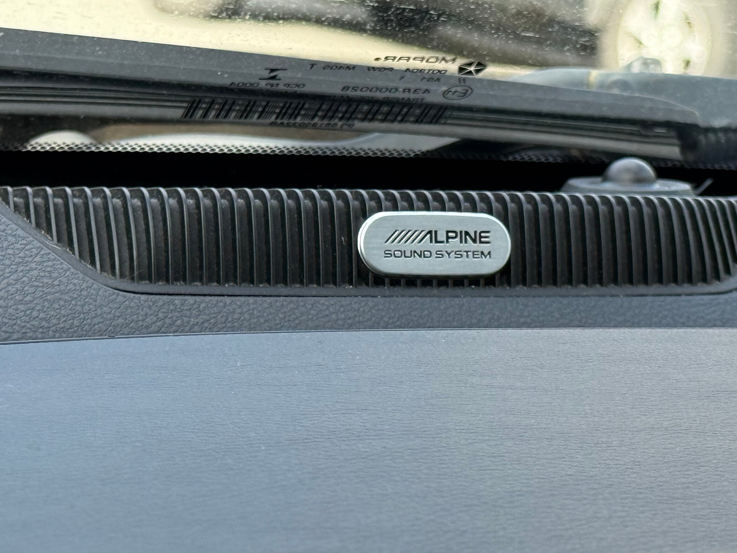 2016 RAM 1500 Limited 4WD Crew Cab 140.5"