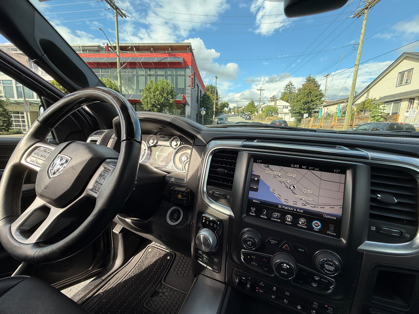 2016 RAM 1500 Limited 4WD Crew Cab 140.5"