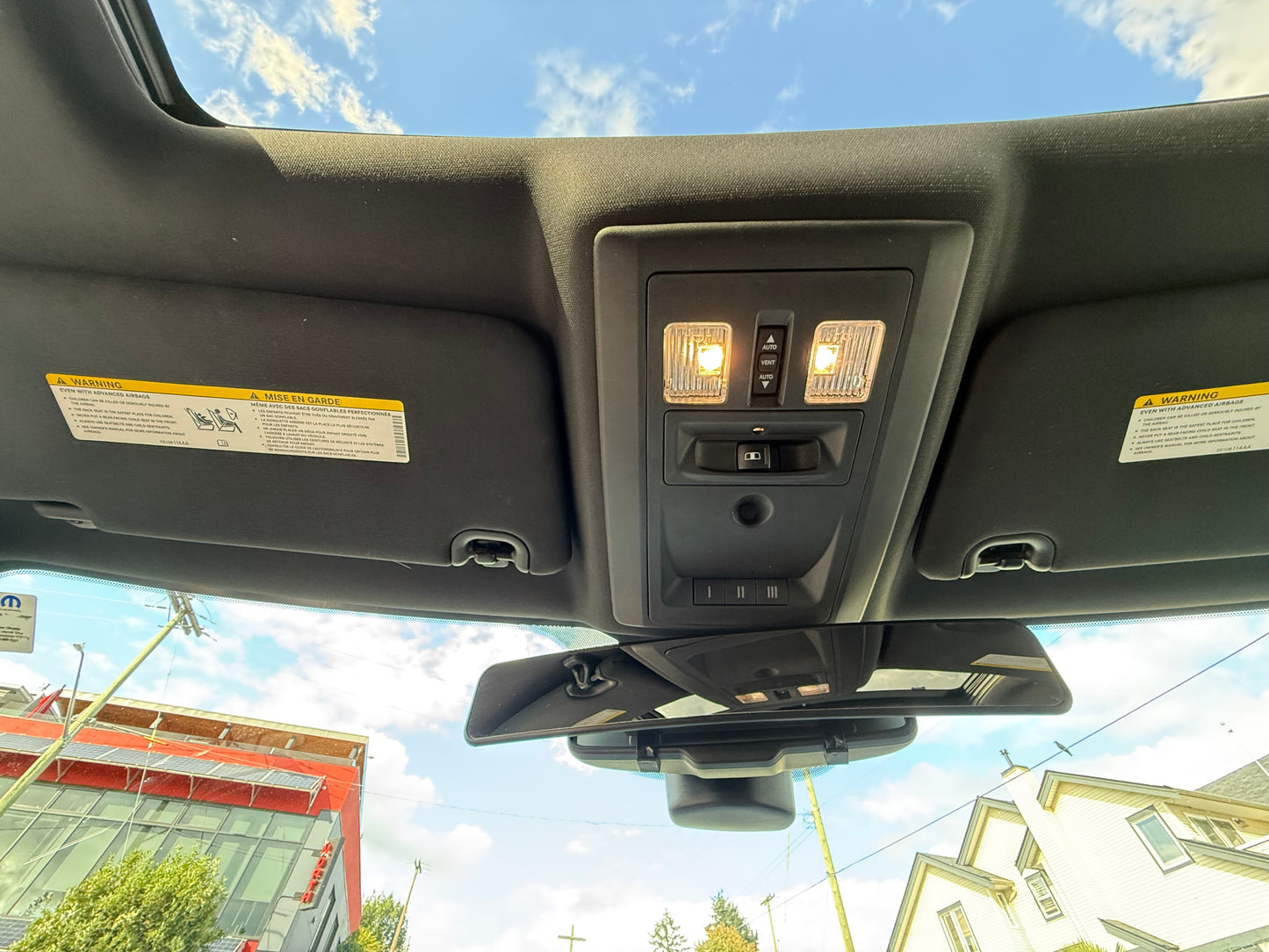 2016 RAM 1500 Limited 4WD Crew Cab 140.5"