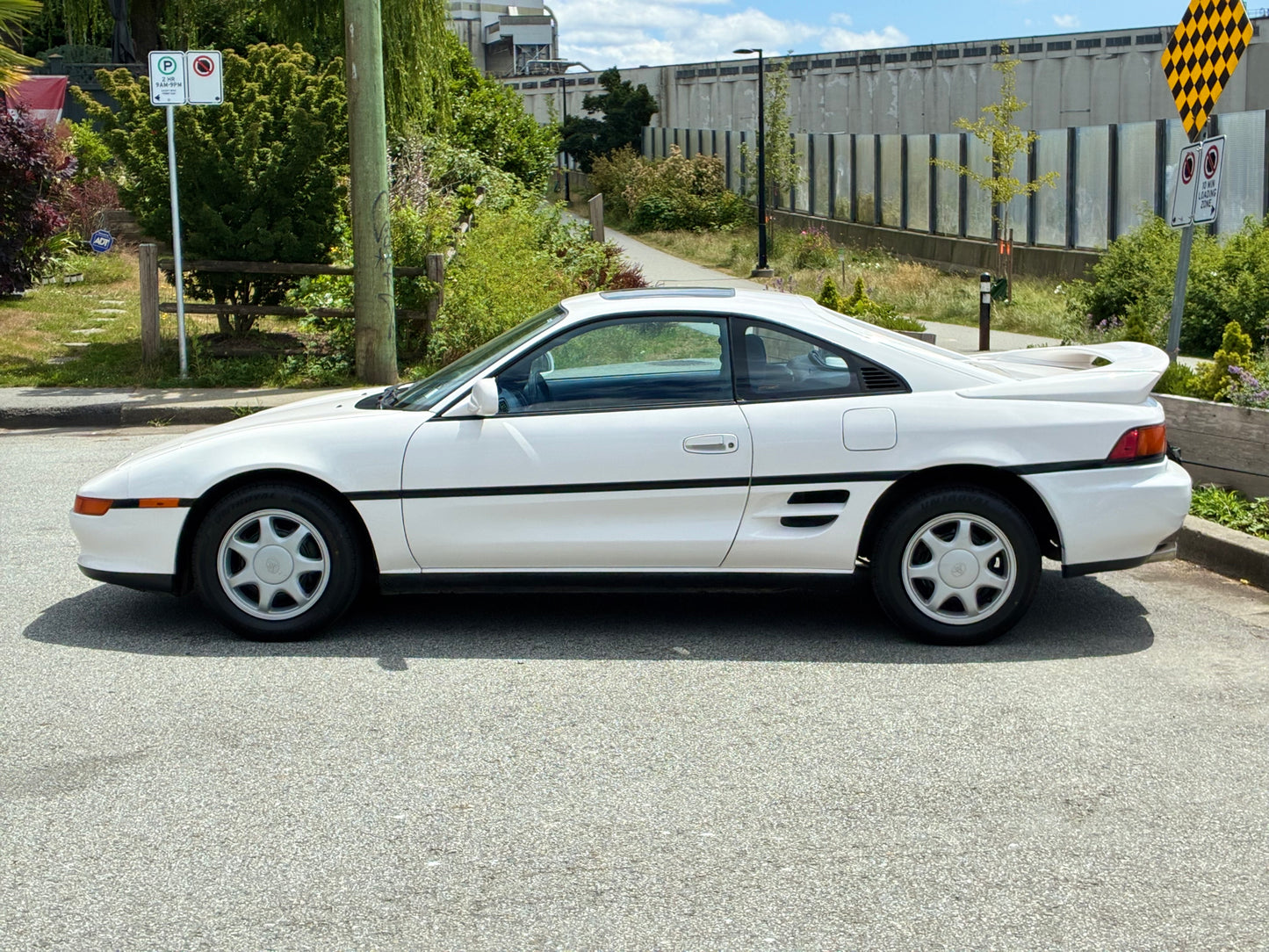 1991 TOYOTA MR2 Coupe