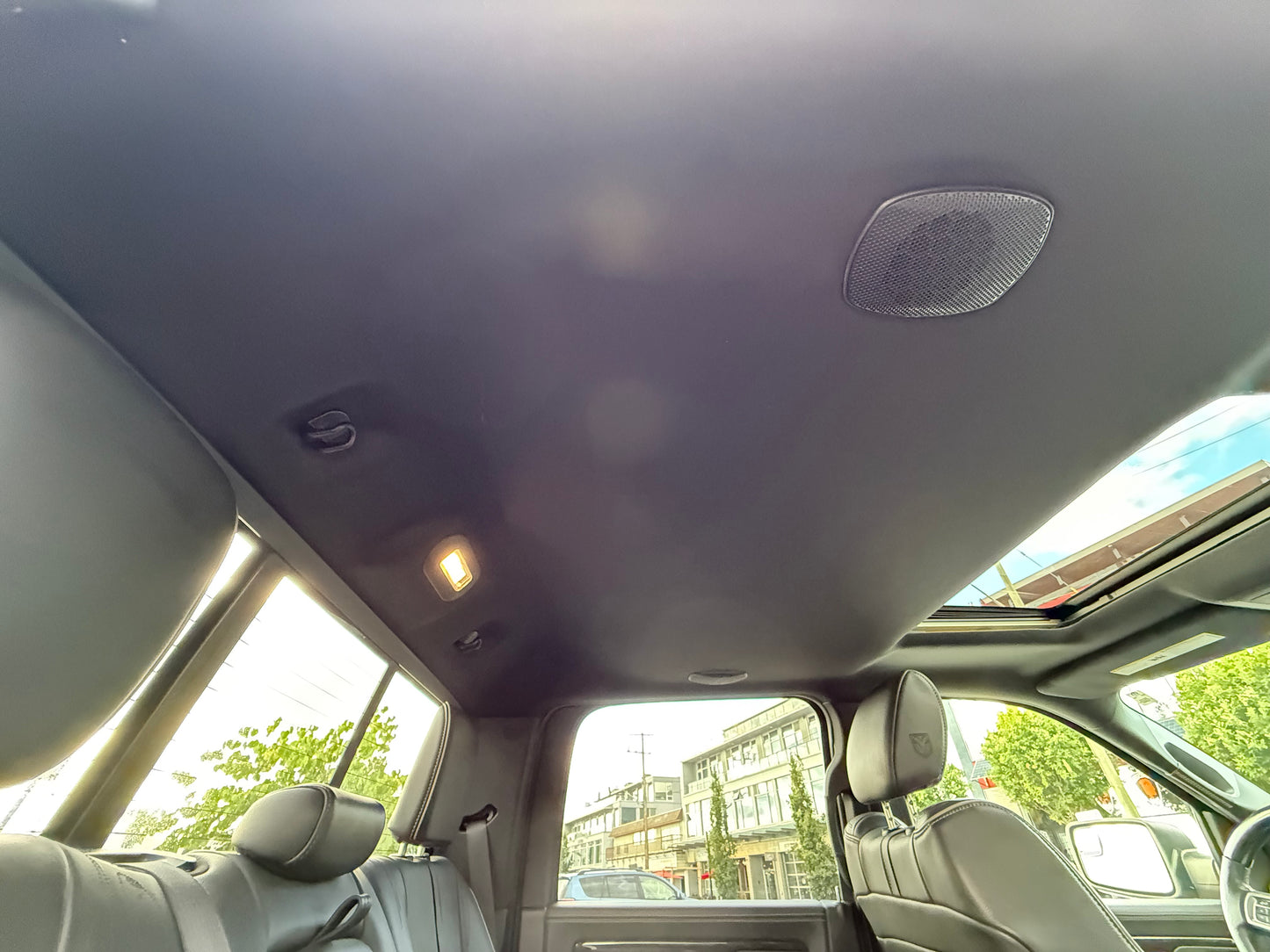 2016 RAM 1500 Limited 4WD Crew Cab 140.5"