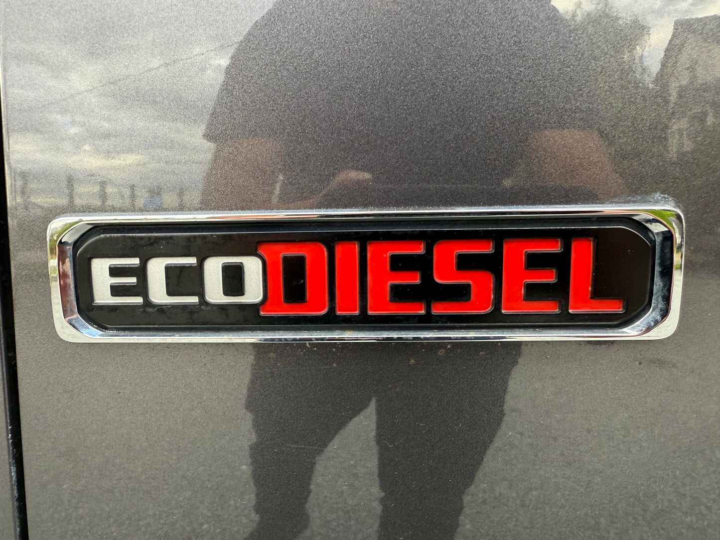 2016 RAM 1500 Limited 4WD Crew Cab 140.5"