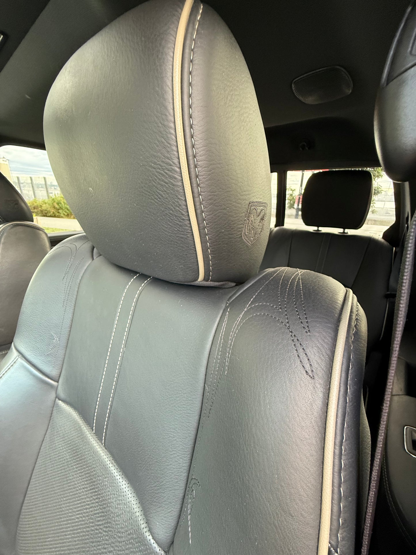 2016 RAM 1500 Limited 4WD Crew Cab 140.5"