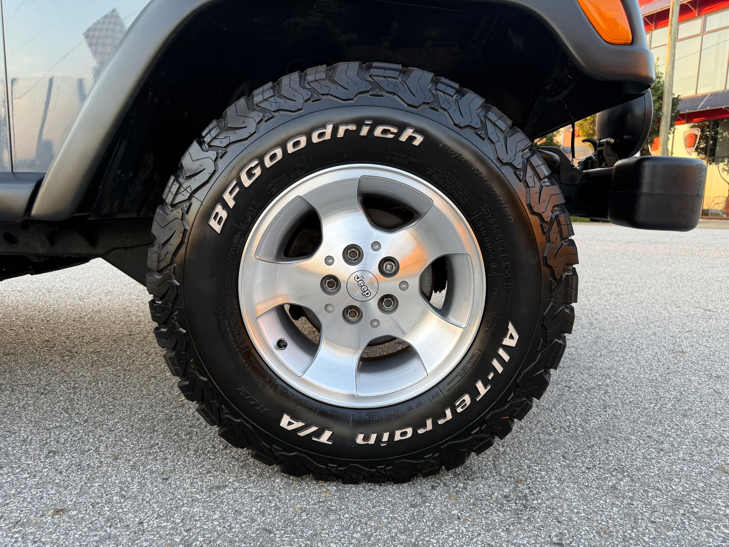 Jeep Wrangler TJ Sport – Manual, 4WD