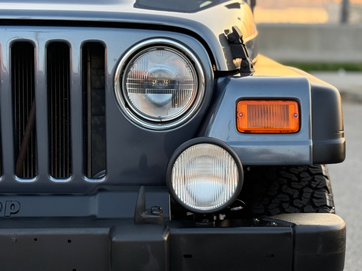 Jeep Wrangler TJ Sport – Manual, 4WD