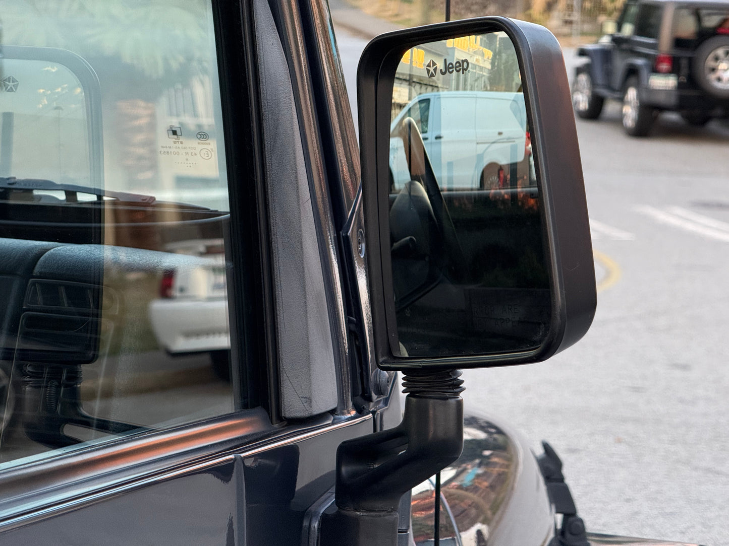 Jeep Wrangler TJ Sport – Manual, 4WD