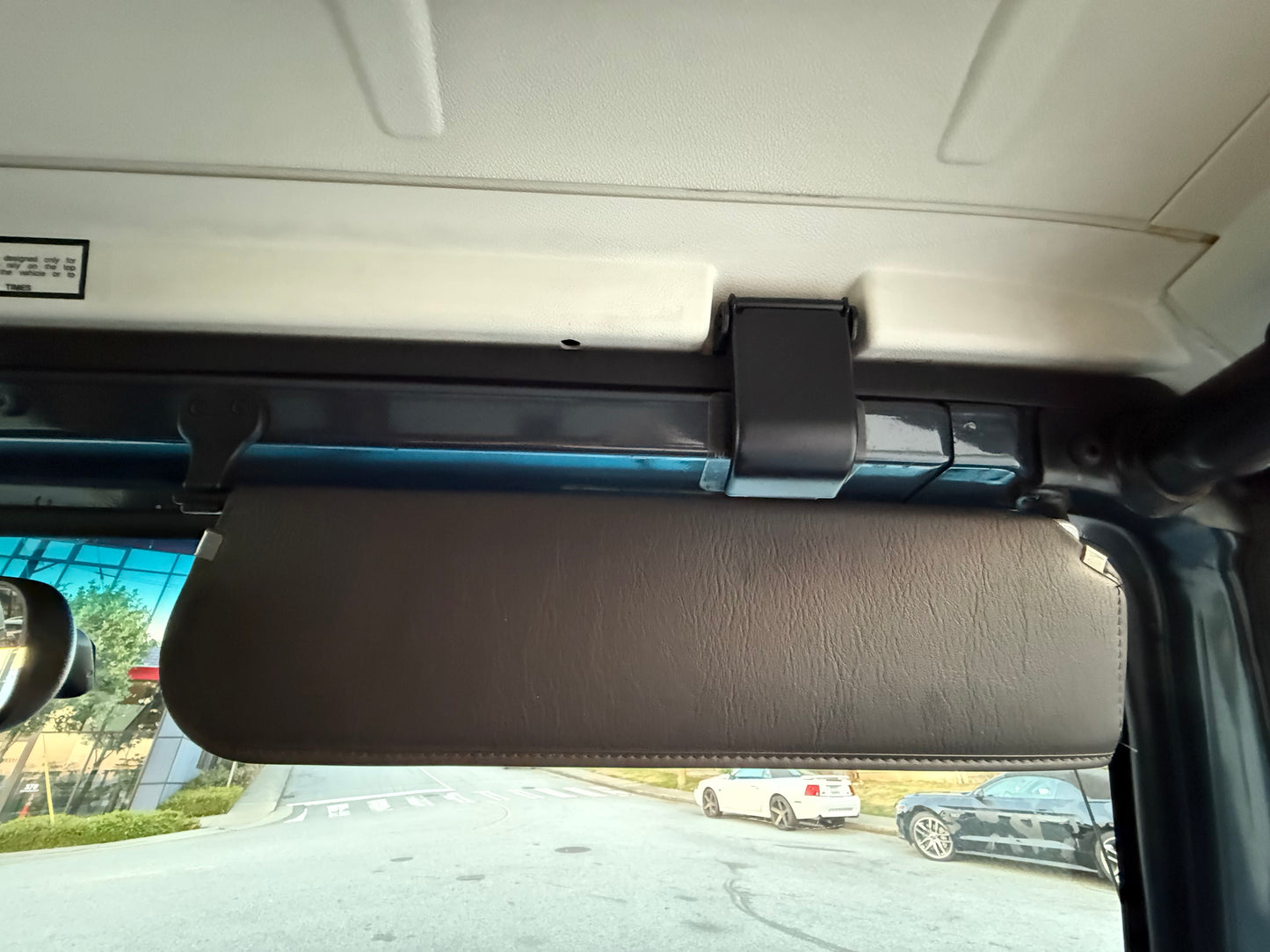 Jeep Wrangler TJ Sport – Manual, 4WD