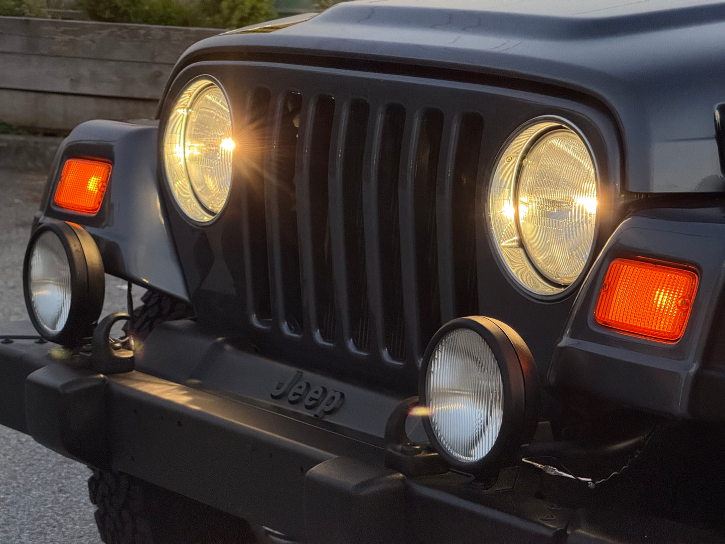 Jeep Wrangler TJ Sport – Manual, 4WD