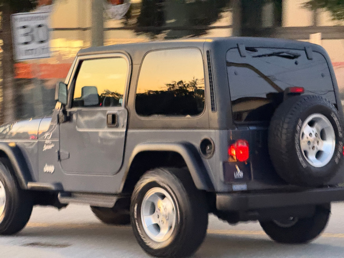 Jeep Wrangler TJ Sport – Manual, 4WD