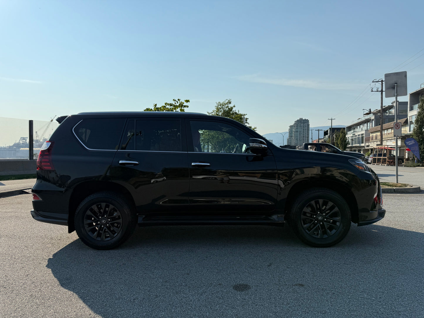 2021 Lexus GX 460 Luxury – 4WD