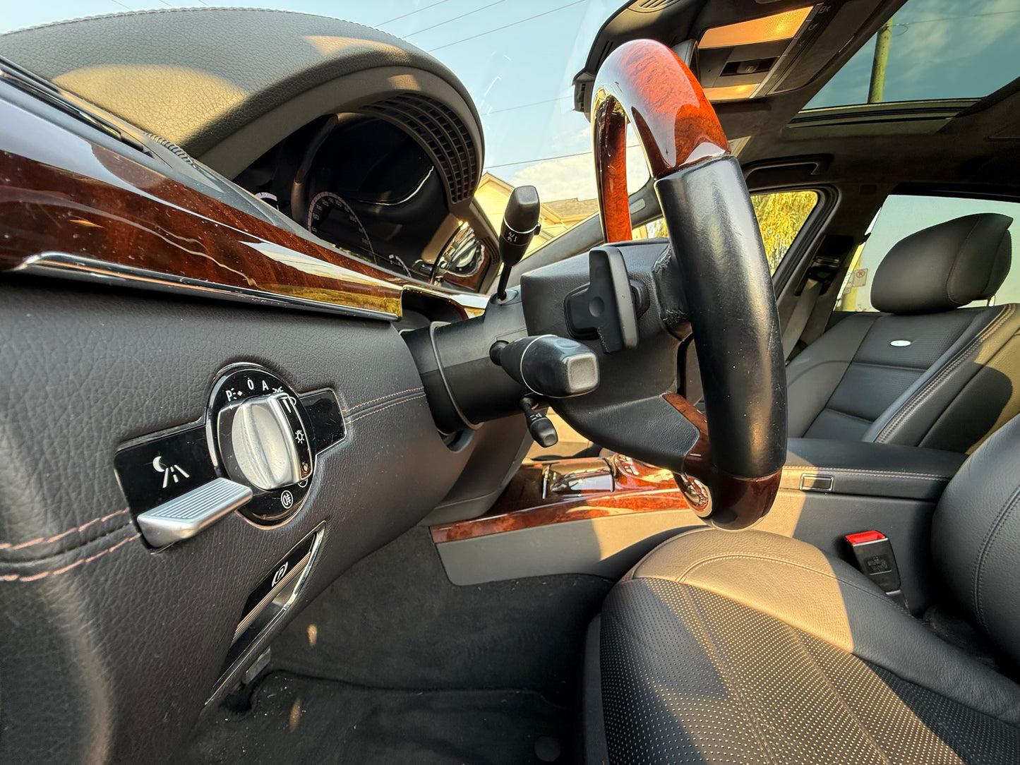 2012 Mercedes-Benz S63 AMG – Performance Package – Long Wheelbase