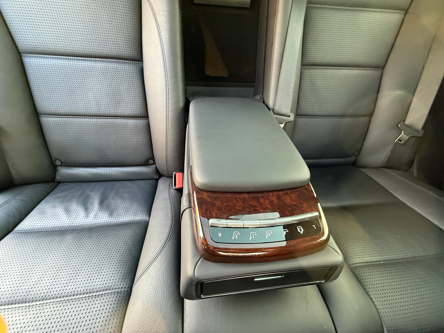 2012 Mercedes-Benz S63 AMG – Performance Package – Long Wheelbase