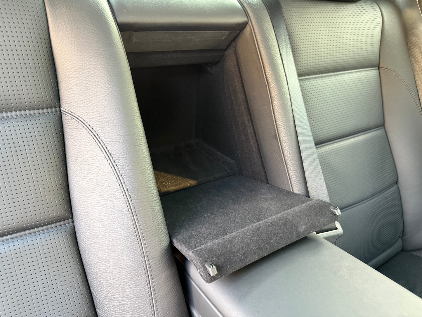 2012 Mercedes-Benz S63 AMG – Performance Package – Long Wheelbase