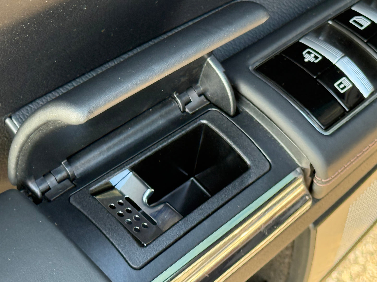 2012 Mercedes-Benz S63 AMG – Performance Package – Long Wheelbase