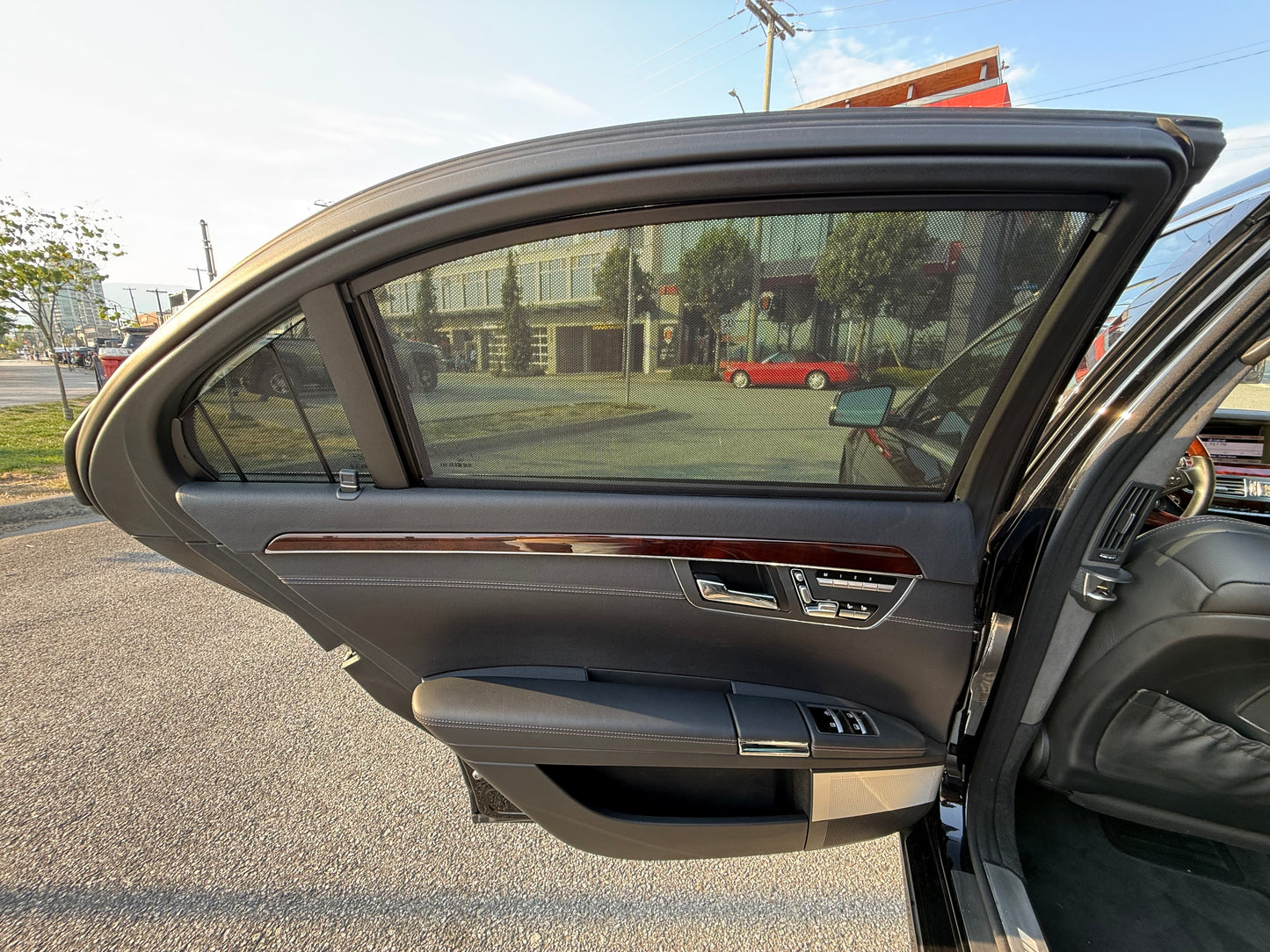 2012 Mercedes-Benz S63 AMG – Performance Package – Long Wheelbase