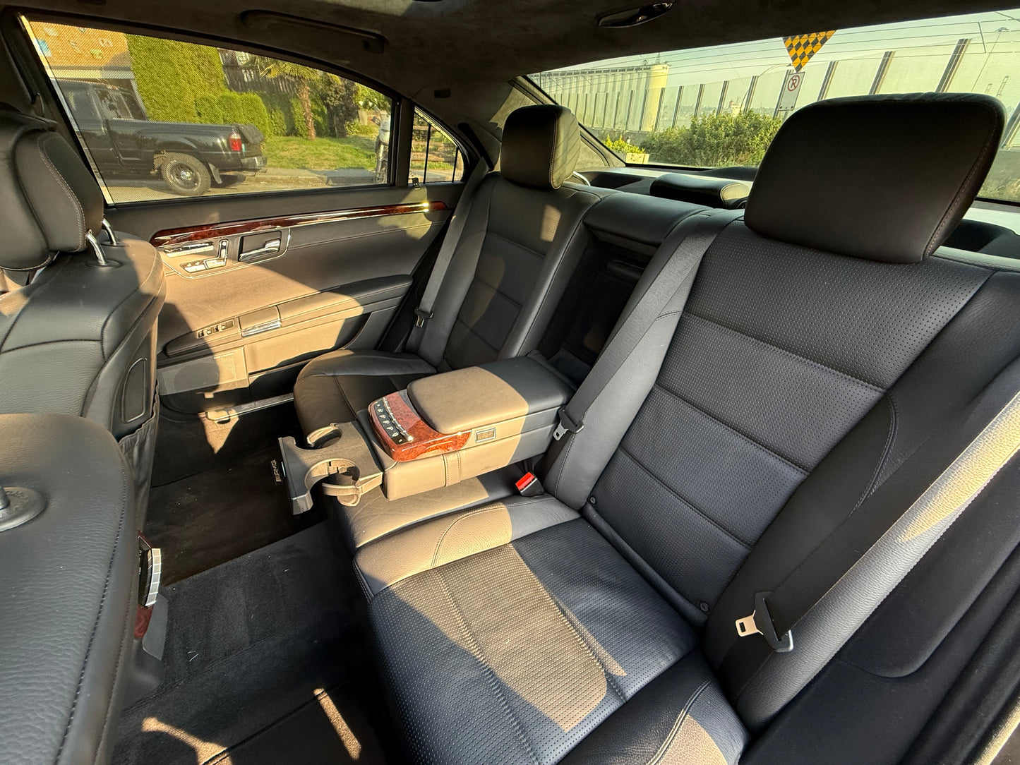 2012 Mercedes-Benz S63 AMG – Performance Package – Long Wheelbase