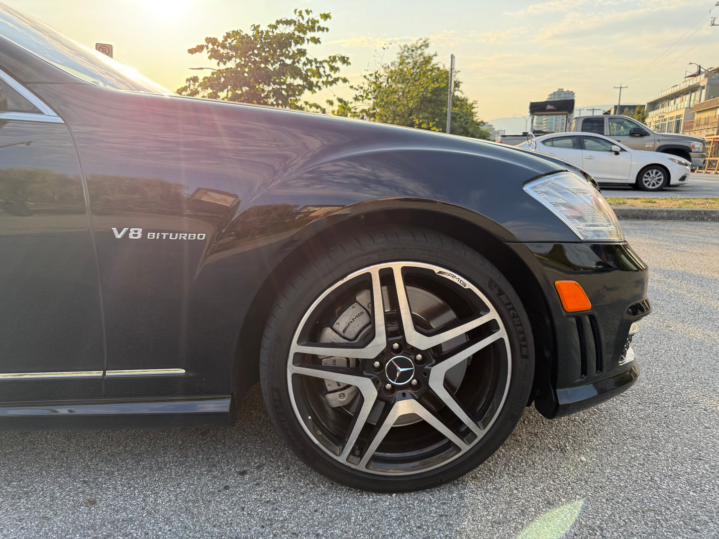 2012 Mercedes-Benz S63 AMG – Performance Package – Long Wheelbase