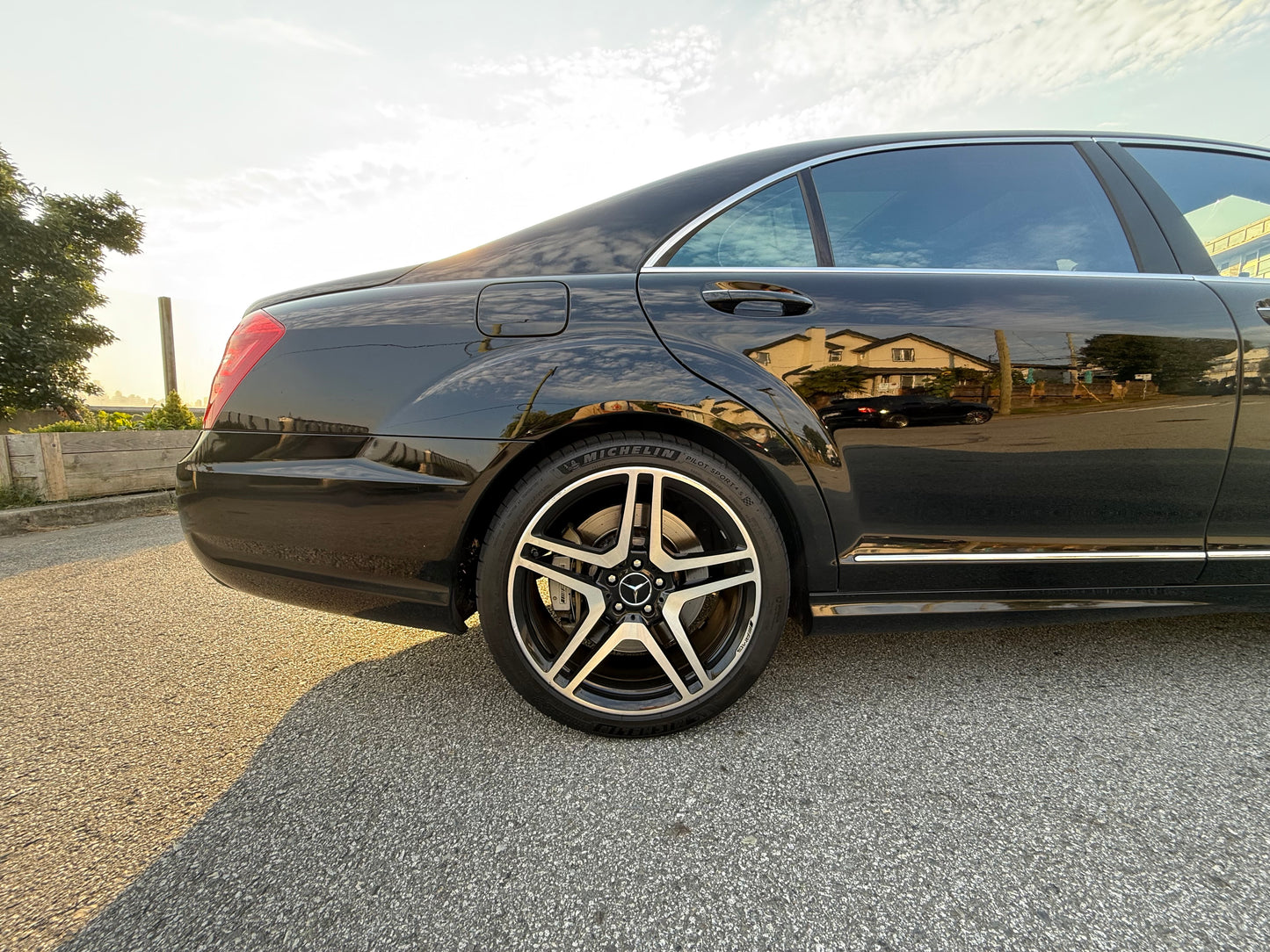 2012 Mercedes-Benz S63 AMG – Performance Package – Long Wheelbase