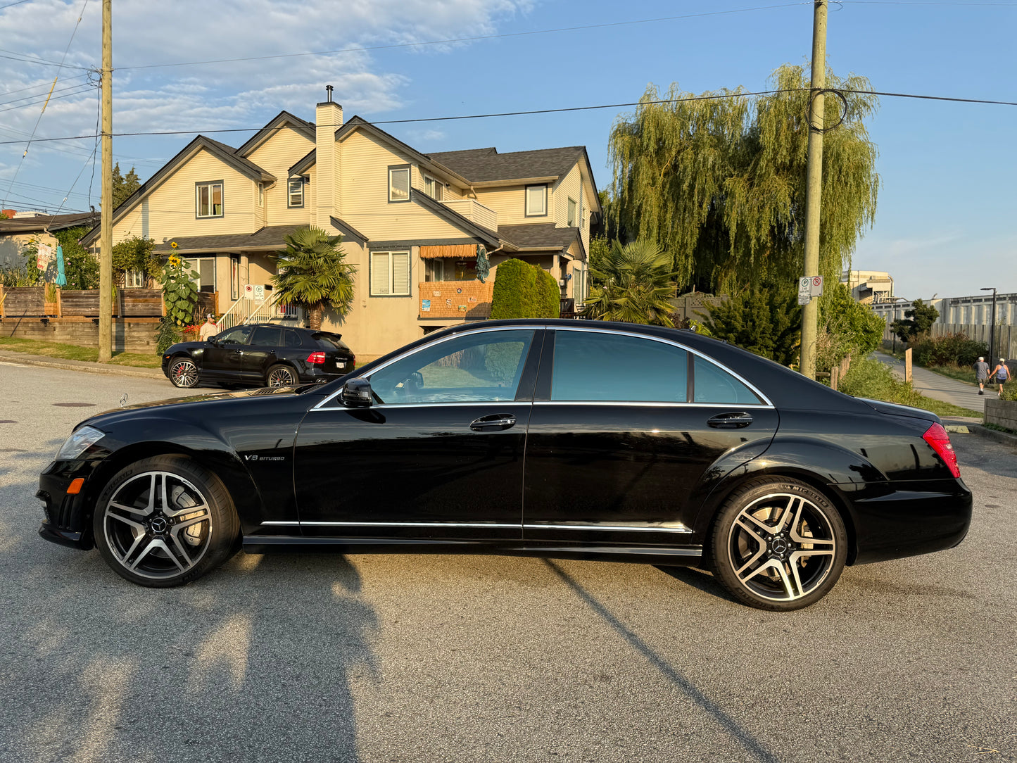 2012 Mercedes-Benz S63 AMG – Performance Package – Long Wheelbase