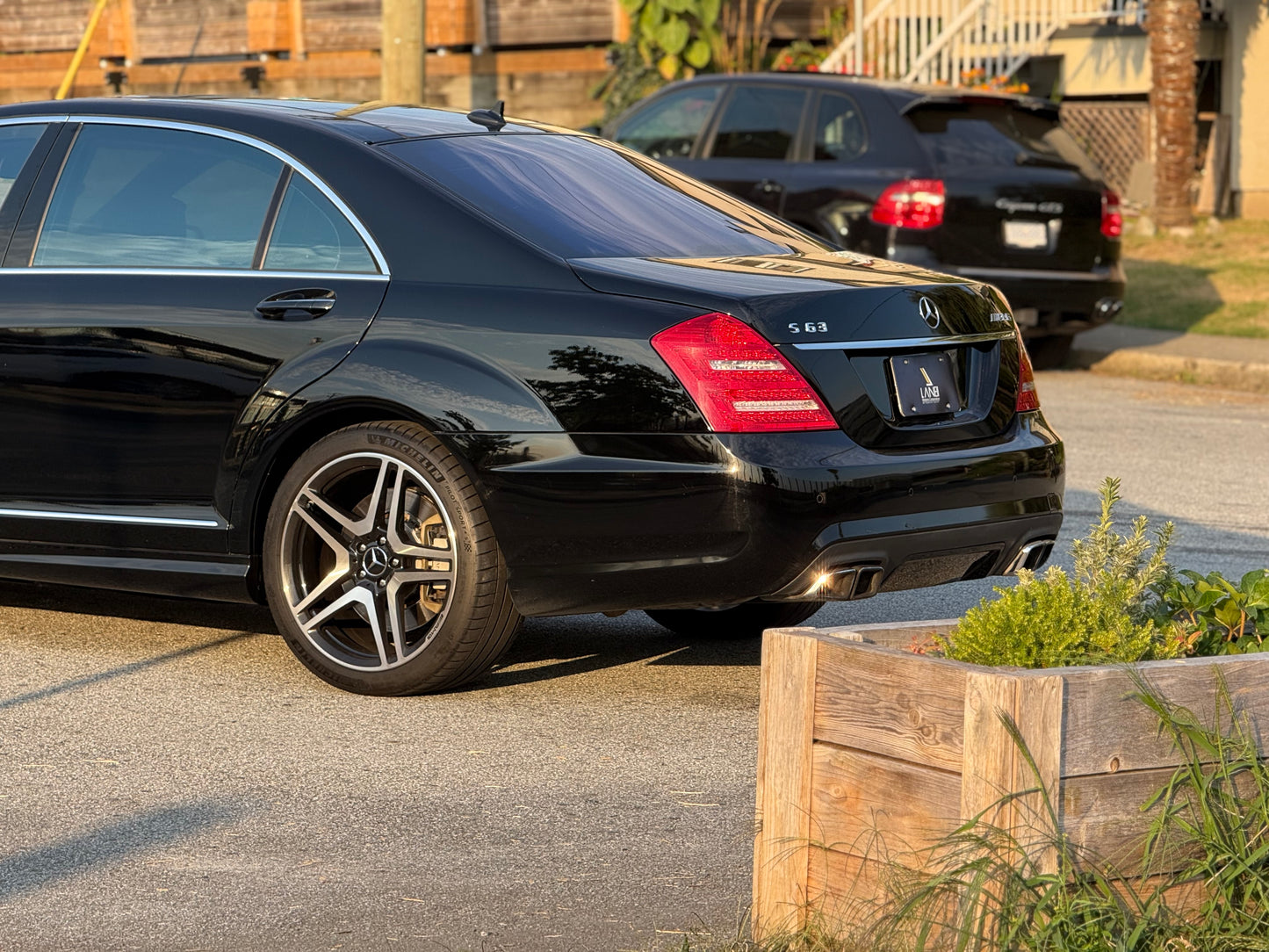 2012 Mercedes-Benz S63 AMG – Performance Package – Long Wheelbase