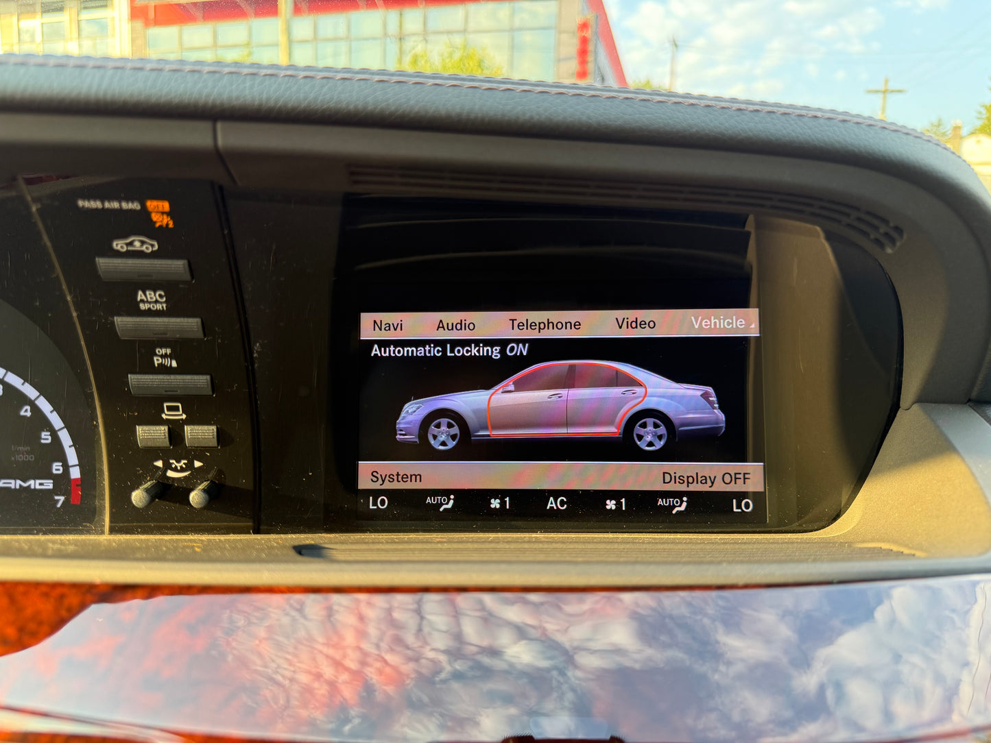 2012 Mercedes-Benz S63 AMG – Performance Package – Long Wheelbase